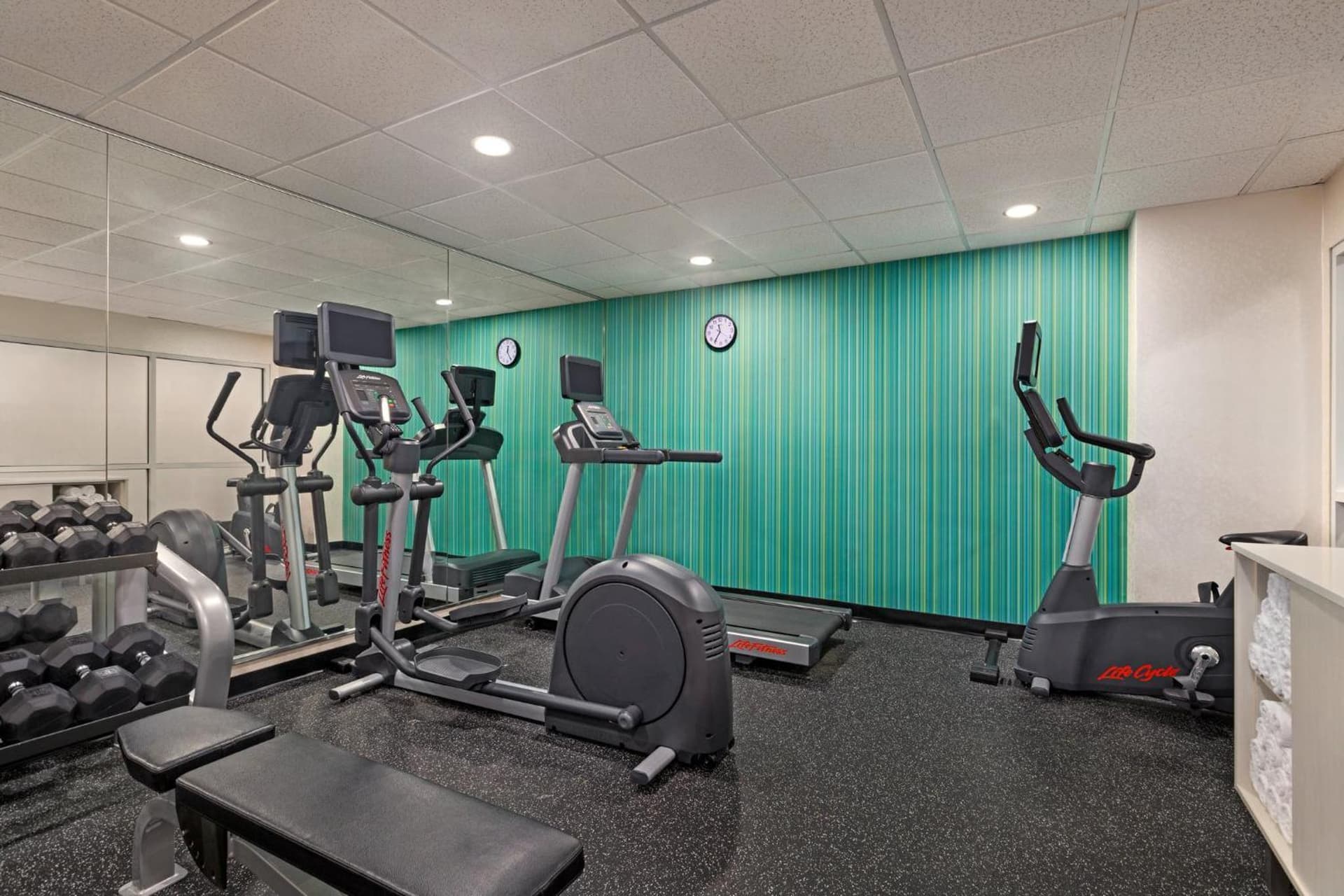 Holiday Inn Express & Suites Pembroke Pines-Sheridan St by IHG gallery photo in Pembroke Pines, FL — image 37