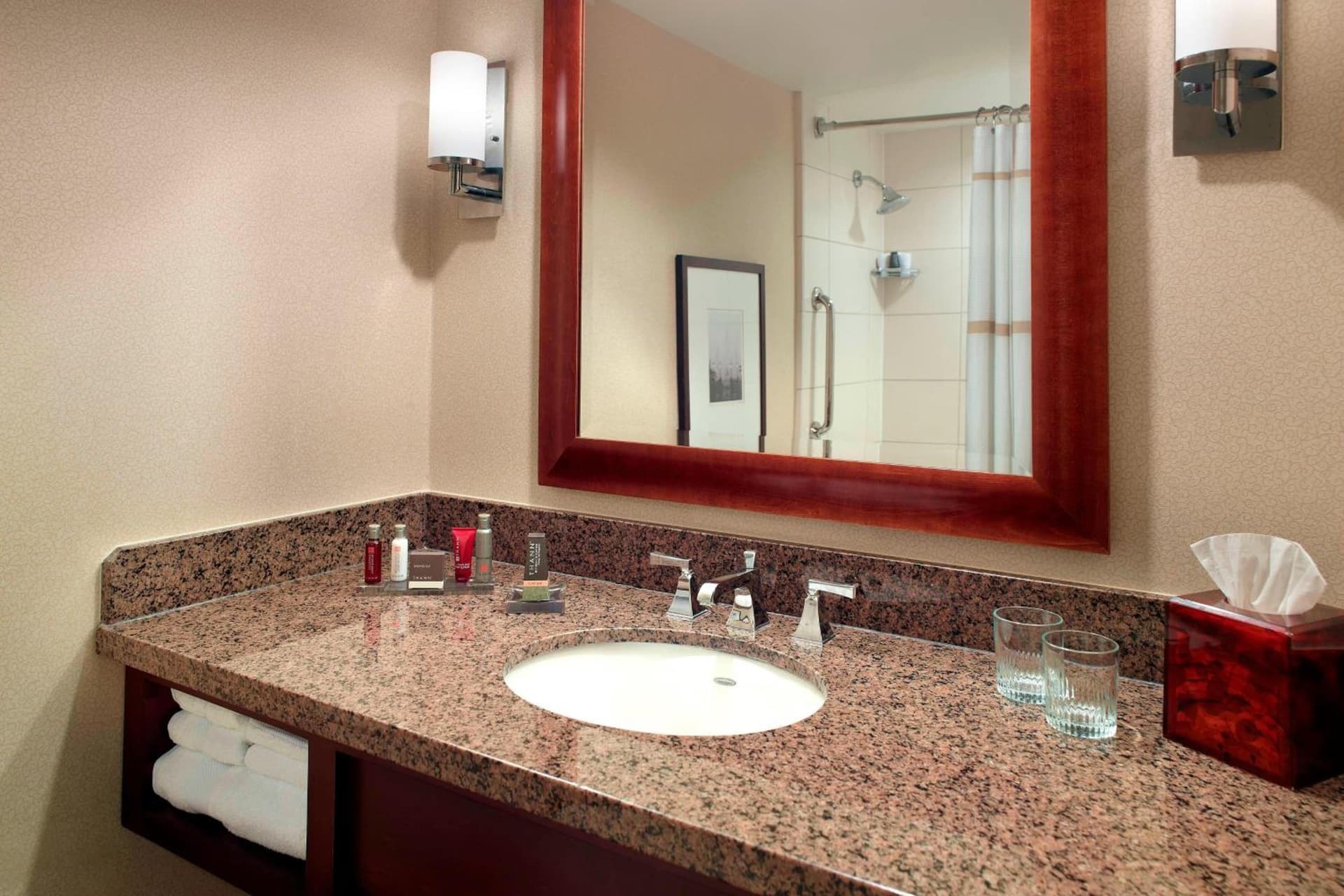 New Orleans Marriott Metairie At Lakeway gallery photo in Metairie, LA — image 28
