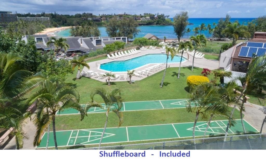 Banyan Harbor interior in Lihue, HI — gallery photo 2
