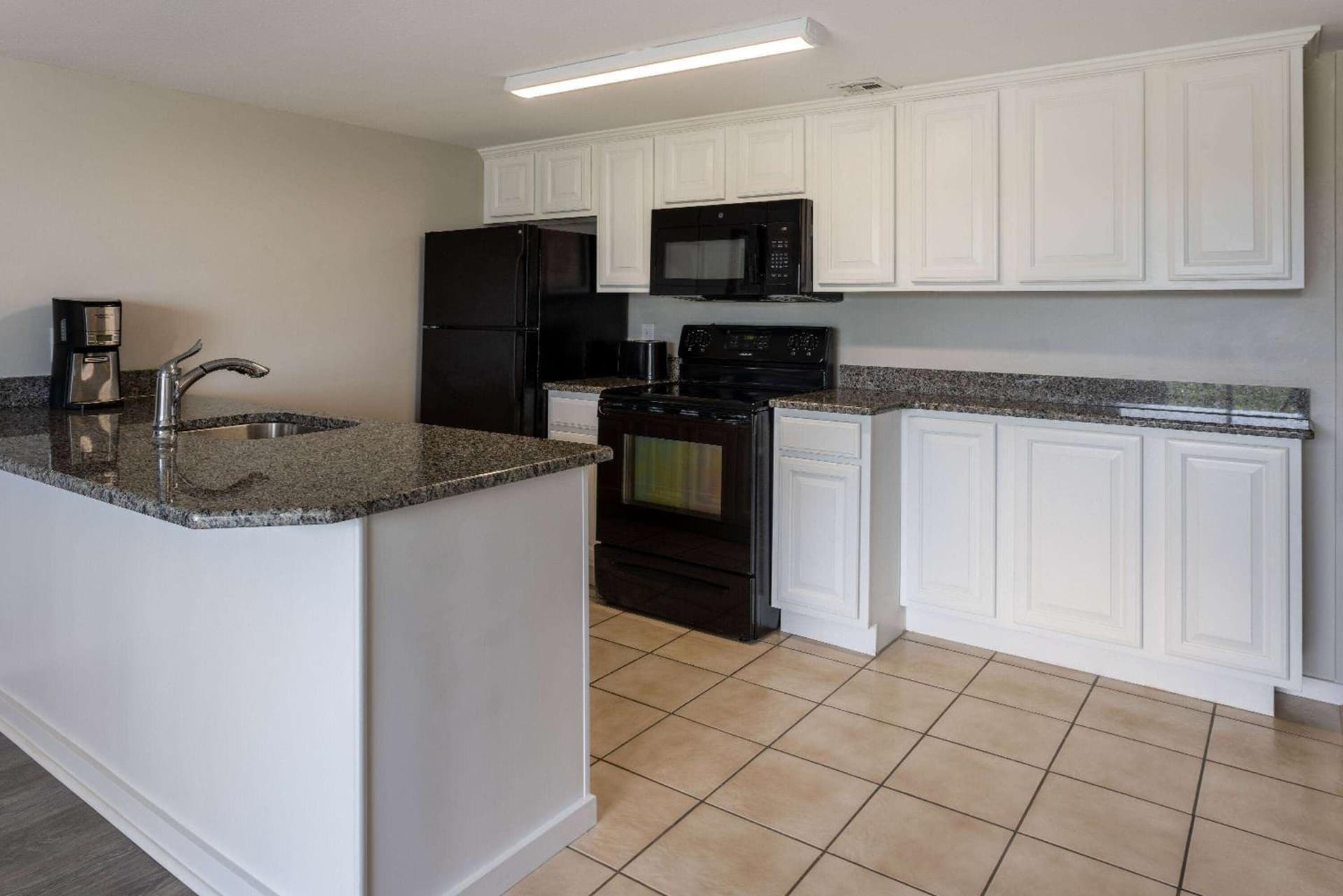 Atlantic Beach Resort, a Ramada by Wyndham gallery photo in Atlantic Beach, NC — image 48
