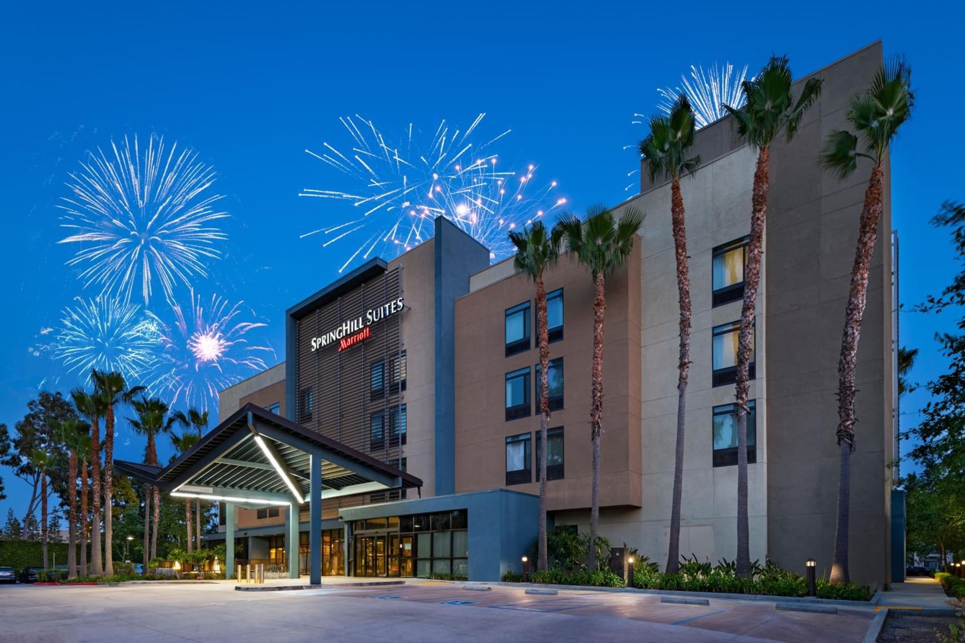 Springhill Suites by Marriott Anaheim Maingate featured exterior or lobby in Anaheim, CA — similar hotel
