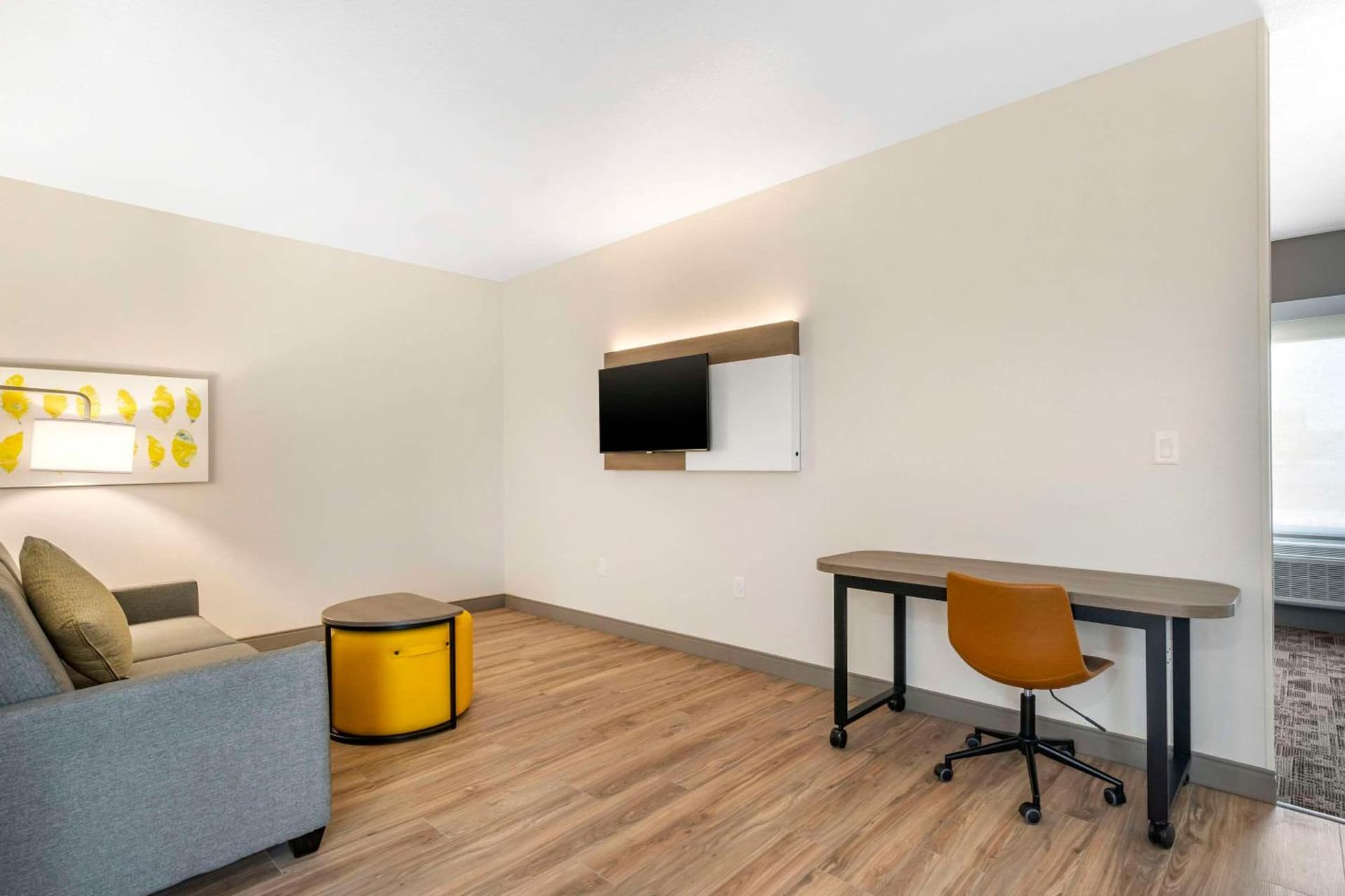 Comfort Inn & Suites New Port Richey Downtown District gallery photo in New Port Richey, FL — image 61