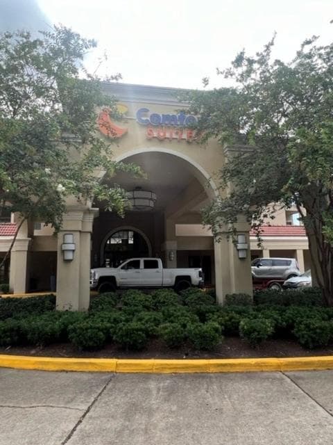 Comfort Suites Baton Rouge South I-10 gallery photo in Baton Rouge, LA — image 27