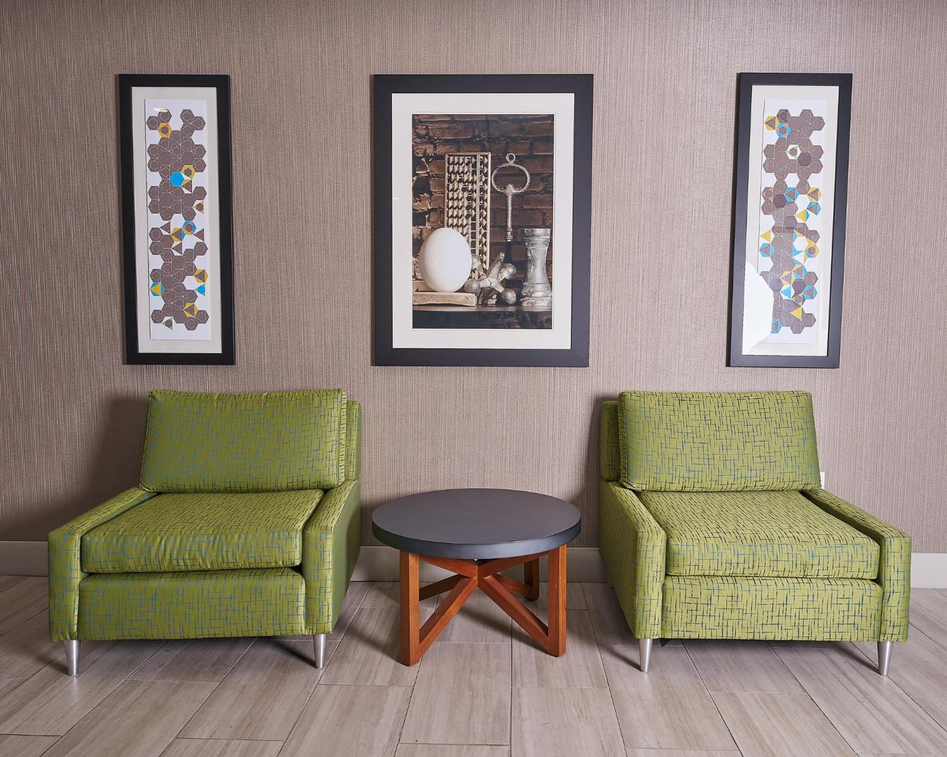 Holiday Inn Express Charleston-Civic Center by IHG gallery photo in Charleston, WV — image 22