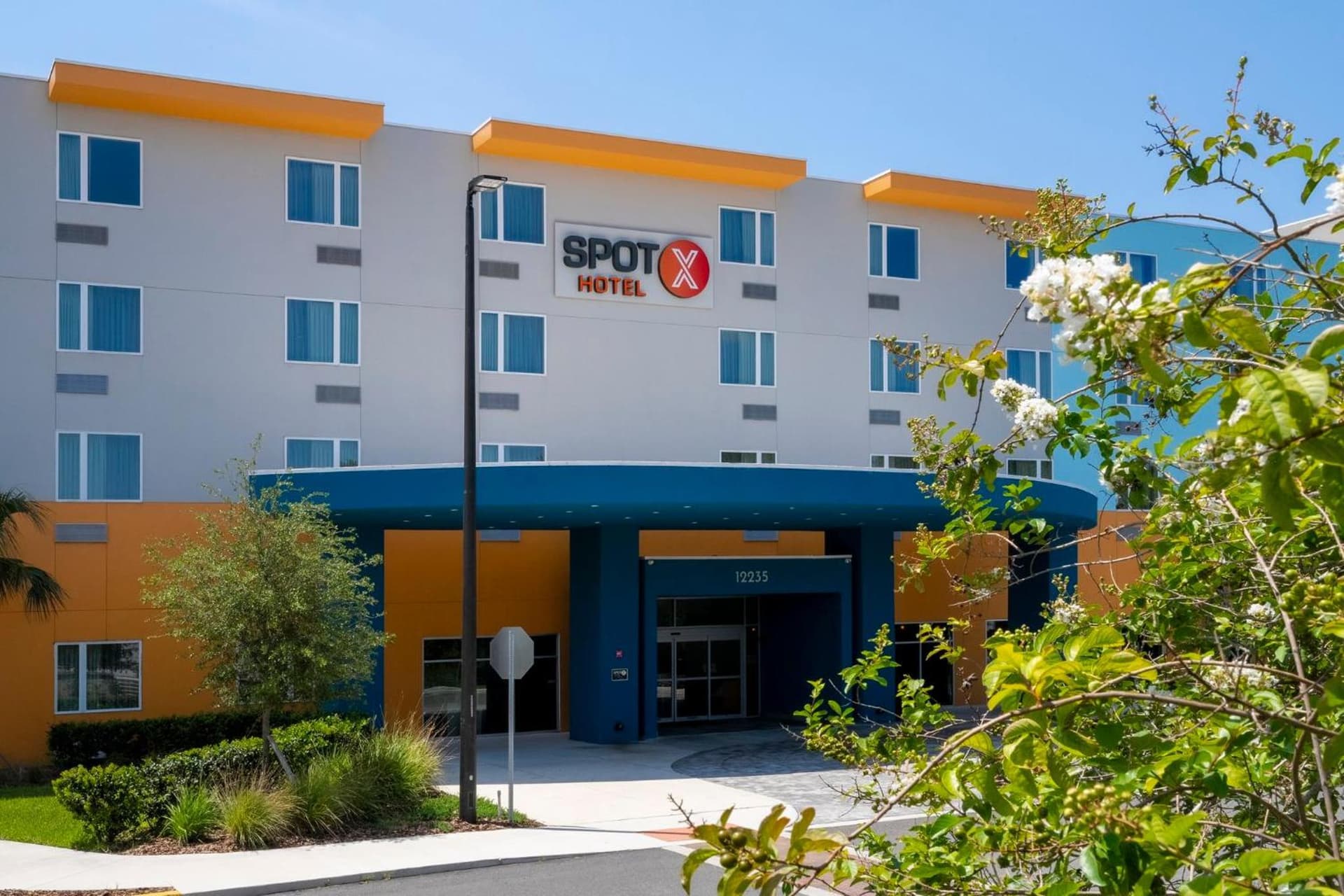 SPOT X Hotel Orlando Intl Dr by The Red Collection exterior or lobby in Orlando, FL — main listing photo