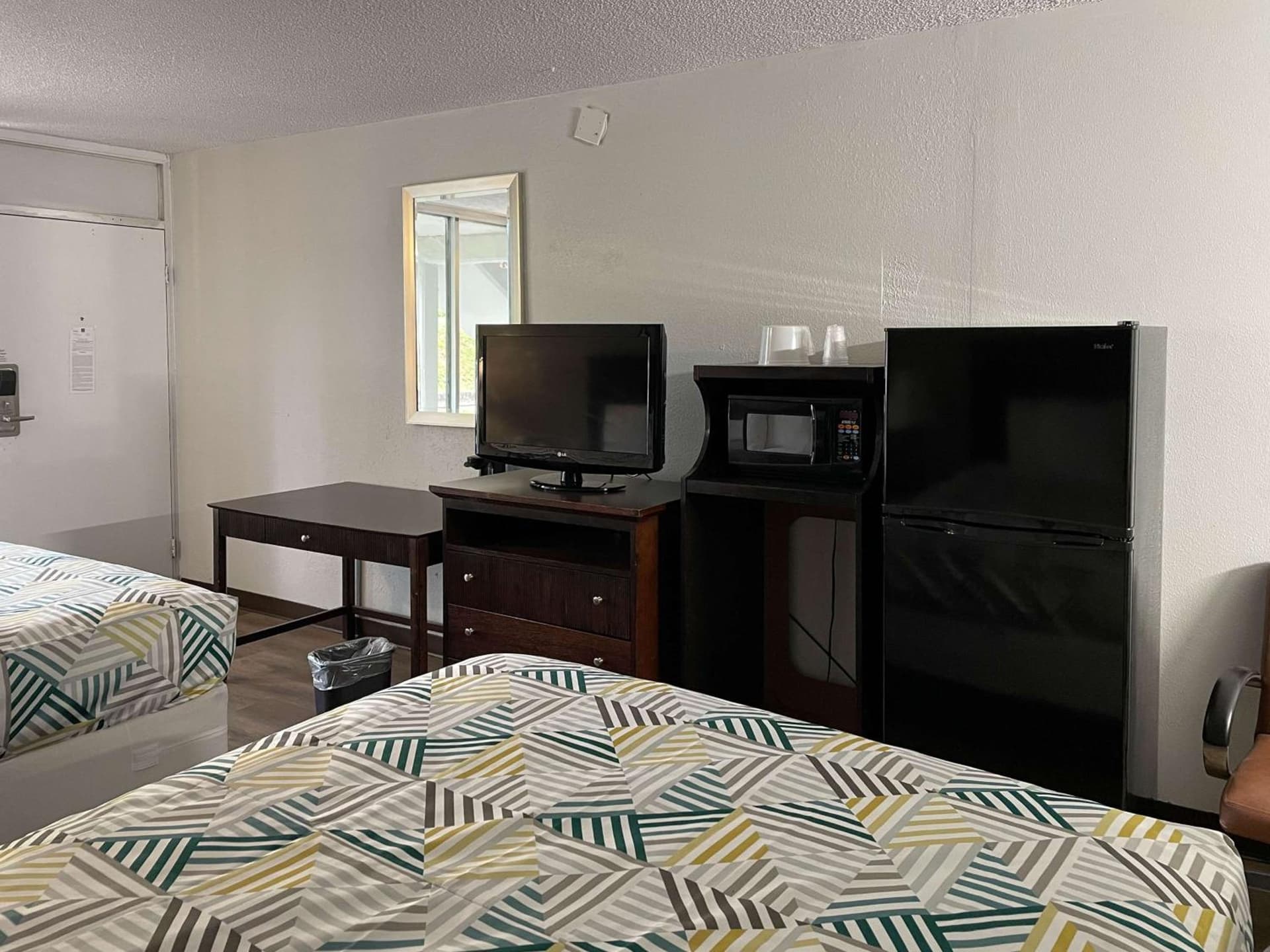 Motel 6 Wytheville VA interior in Wytheville, VA — gallery photo 2