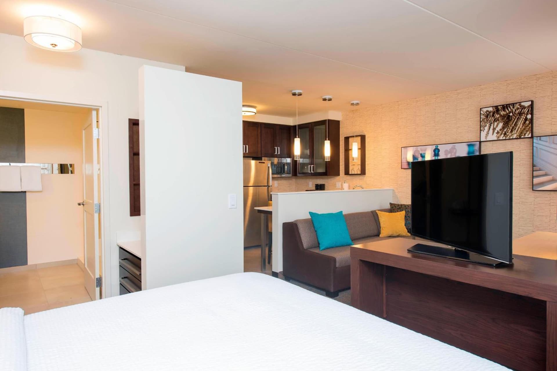 Residence Inn by Marriott Ann Arbor Downtown gallery photo in Ann Arbor, MI — image 4
