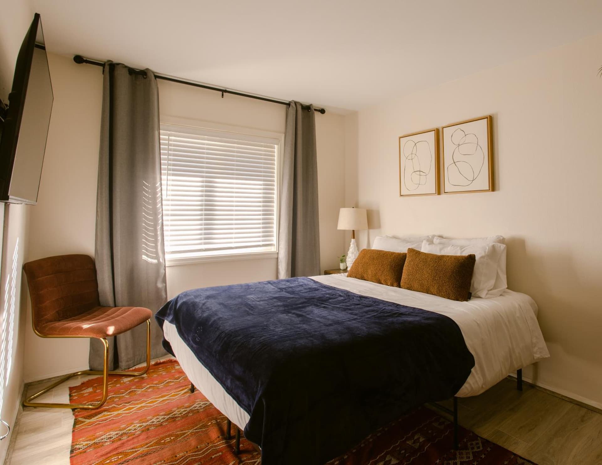 Waterfront River Apartments gallery photo in Rogue River, OR — image 120