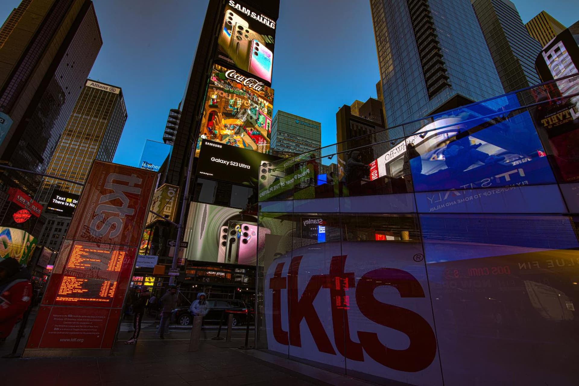 Hotel Edison Times Square gallery photo in New York, NY — image 15
