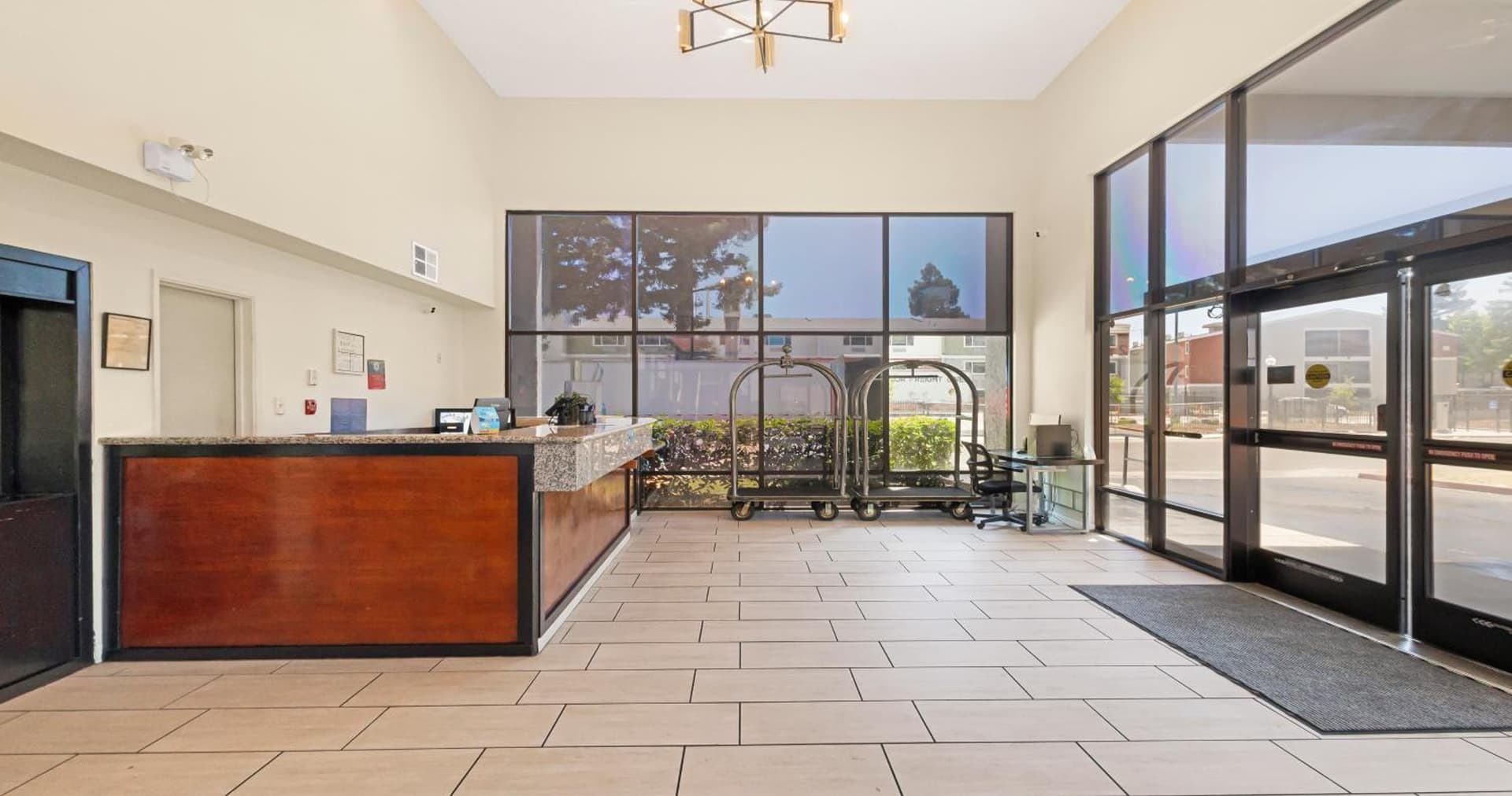 SureStay Plus Hotel by Best Western Sacramento North gallery photo in Sacramento, CA — image 73