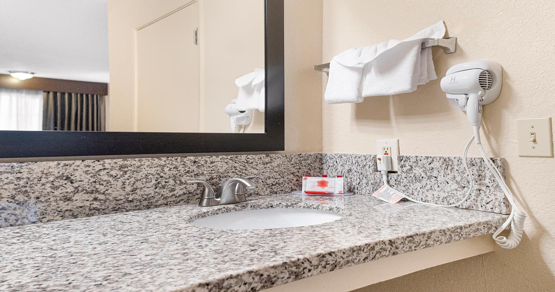 SureStay Plus Hotel by Best Western Sacramento North gallery photo in Sacramento, CA — image 59