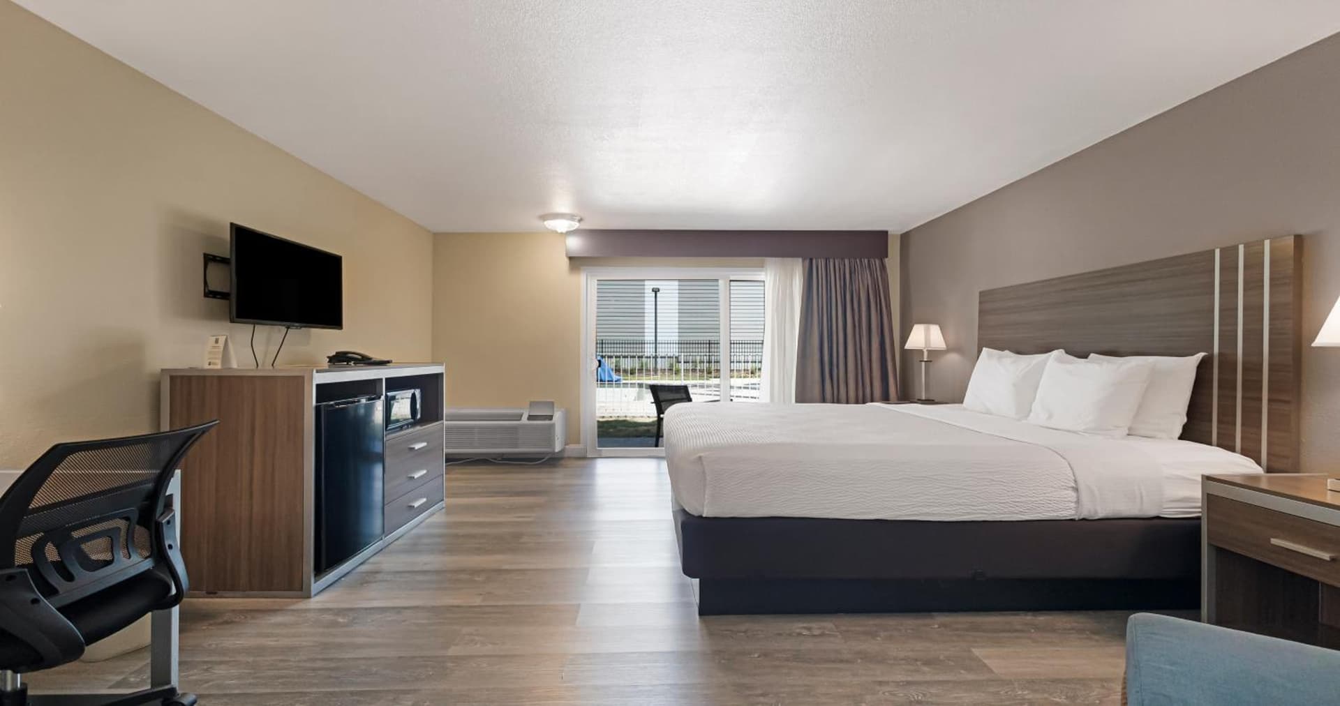 SureStay Plus Hotel by Best Western Sacramento North gallery photo in Sacramento, CA — image 52