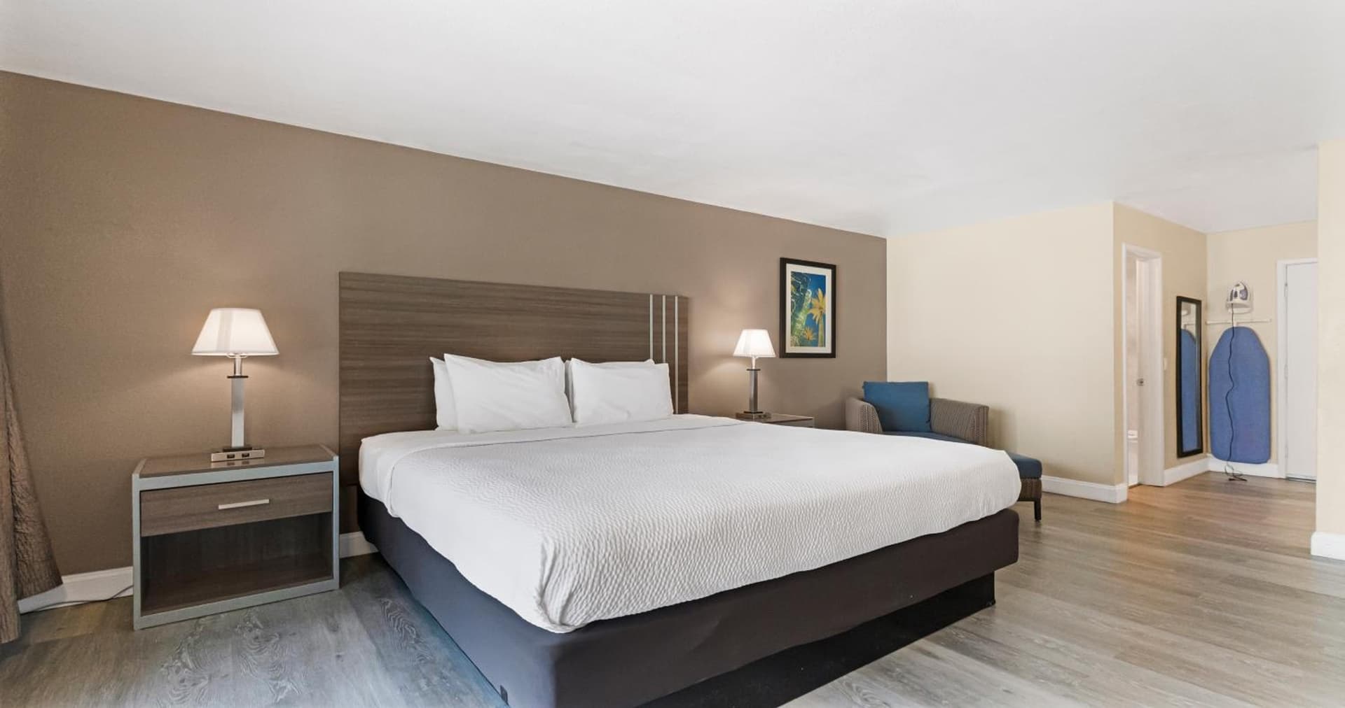SureStay Plus Hotel by Best Western Sacramento North gallery photo in Sacramento, CA — image 19