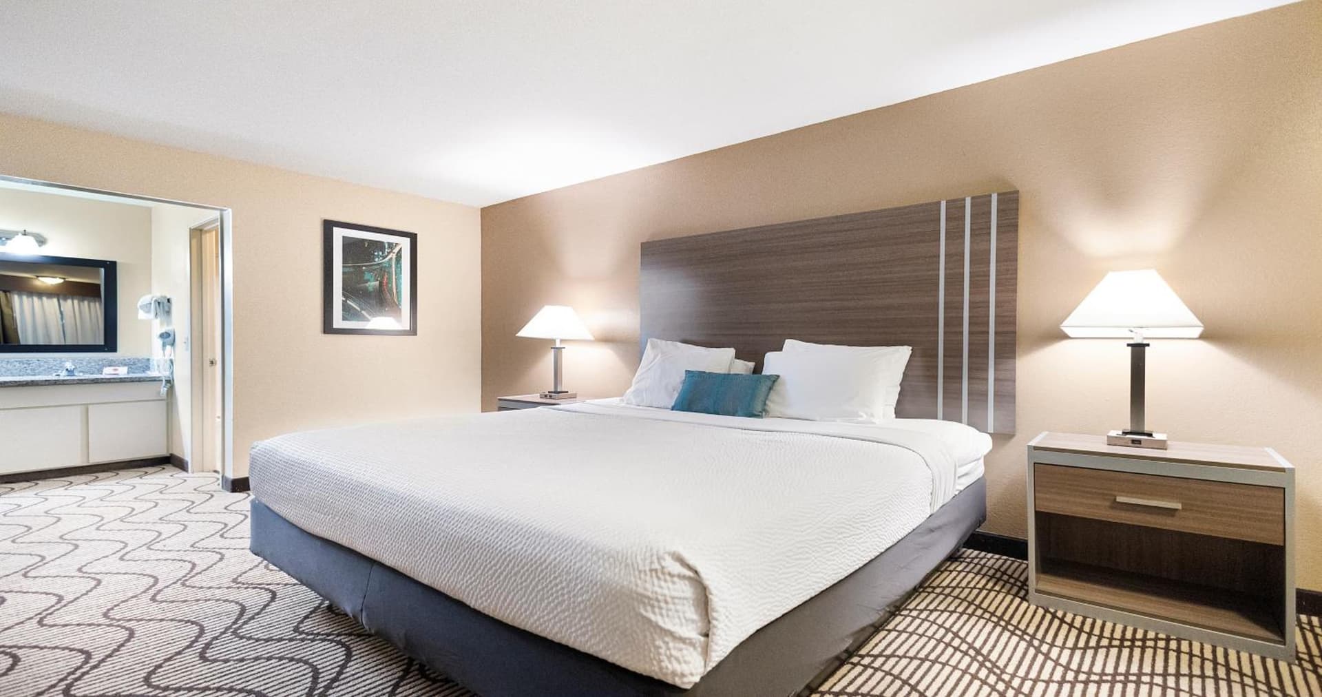 SureStay Plus Hotel by Best Western Sacramento North gallery photo in Sacramento, CA — image 62