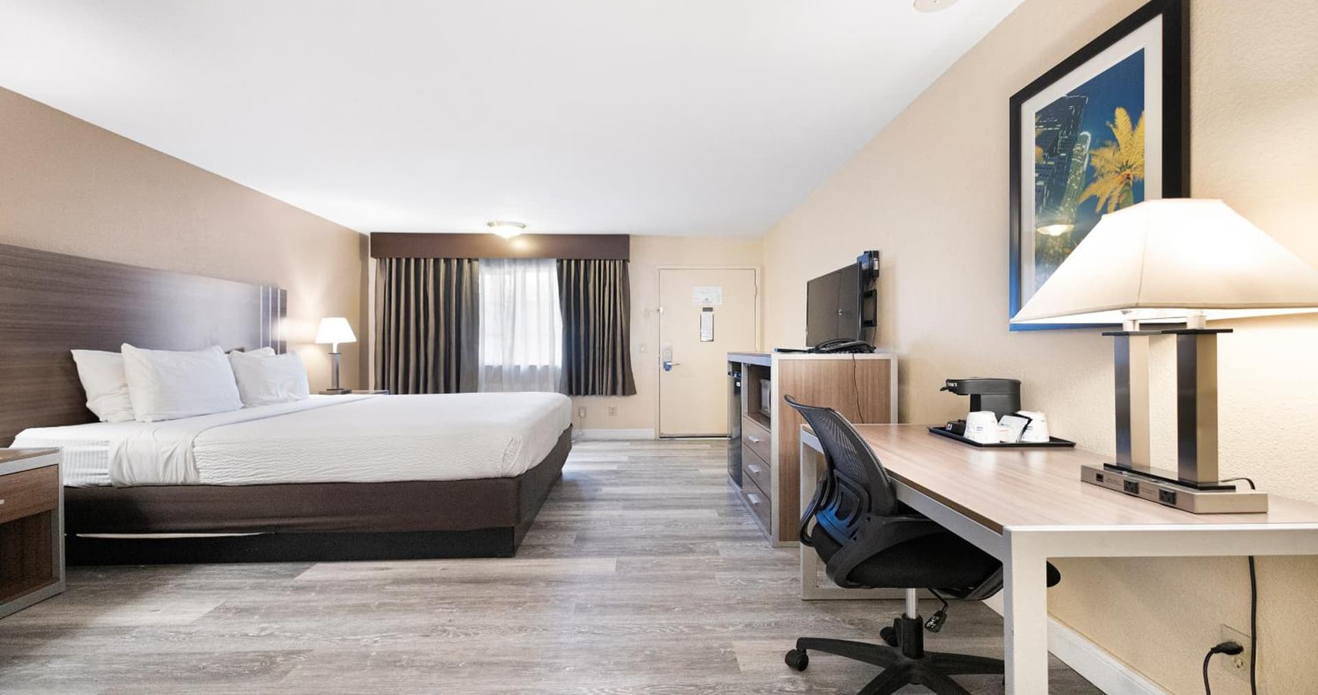 SureStay Plus Hotel by Best Western Sacramento North gallery photo in Sacramento, CA — image 7