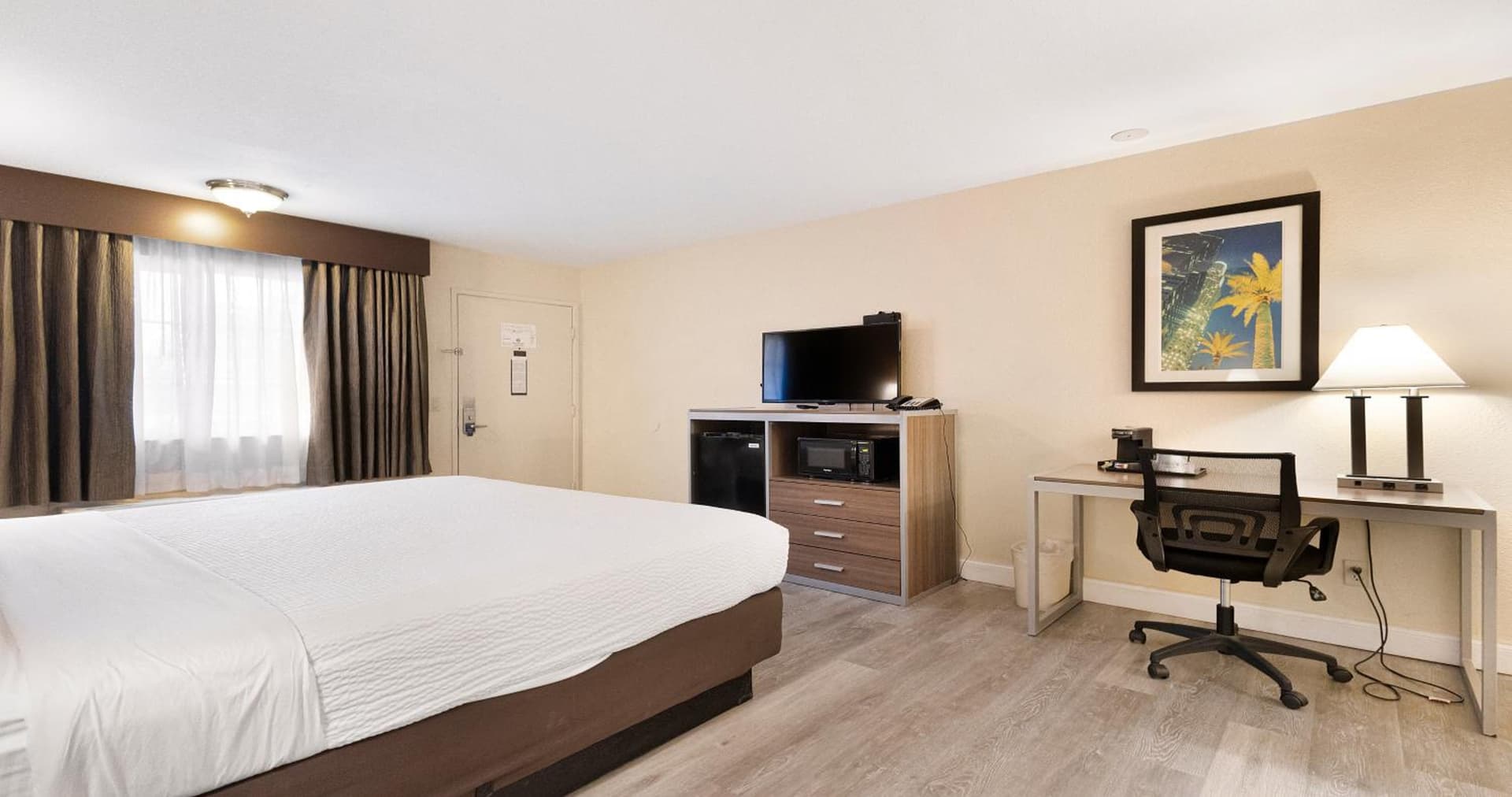 SureStay Plus Hotel by Best Western Sacramento North gallery photo in Sacramento, CA — image 97