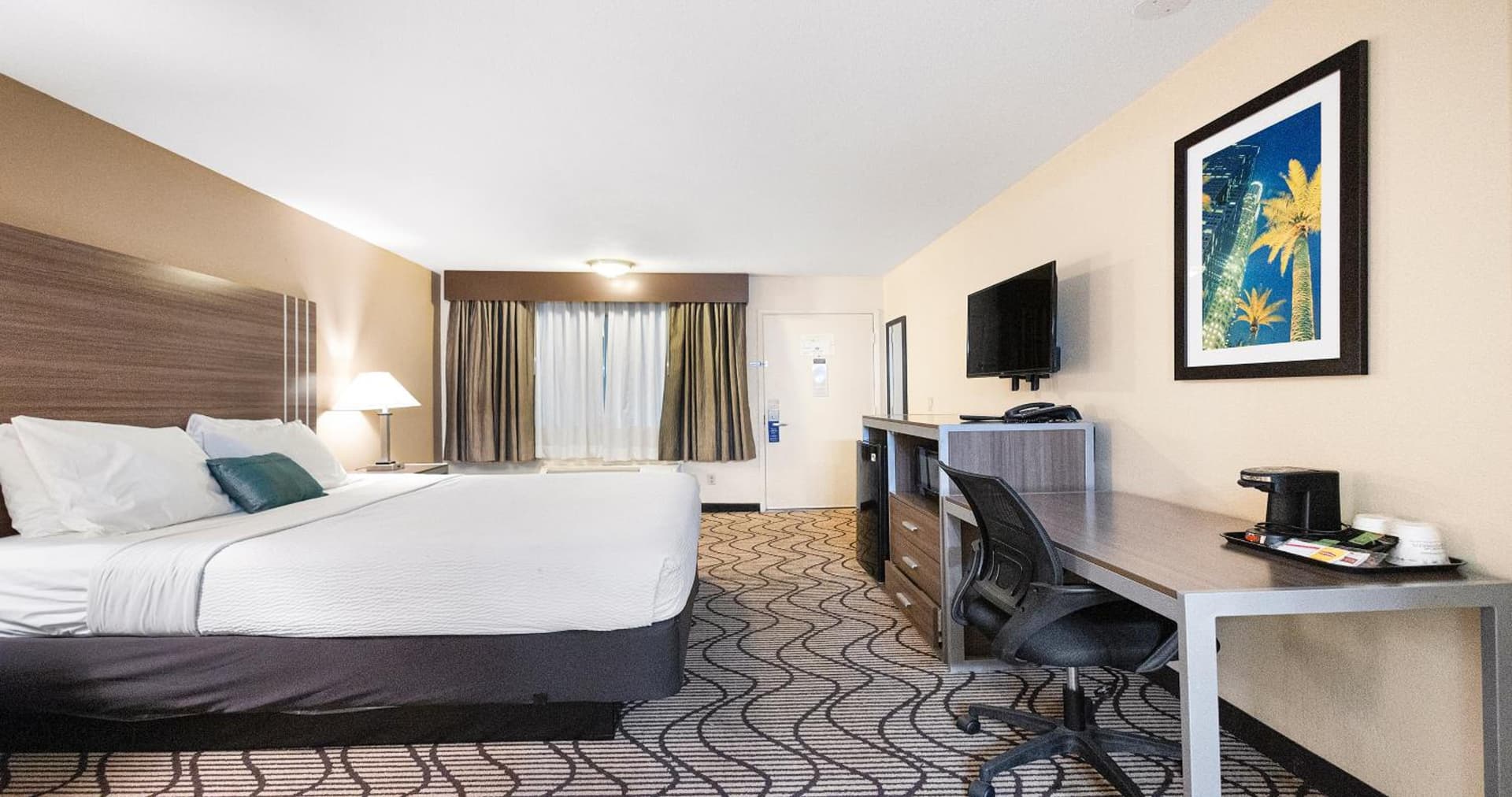 SureStay Plus Hotel by Best Western Sacramento North gallery photo in Sacramento, CA — image 99