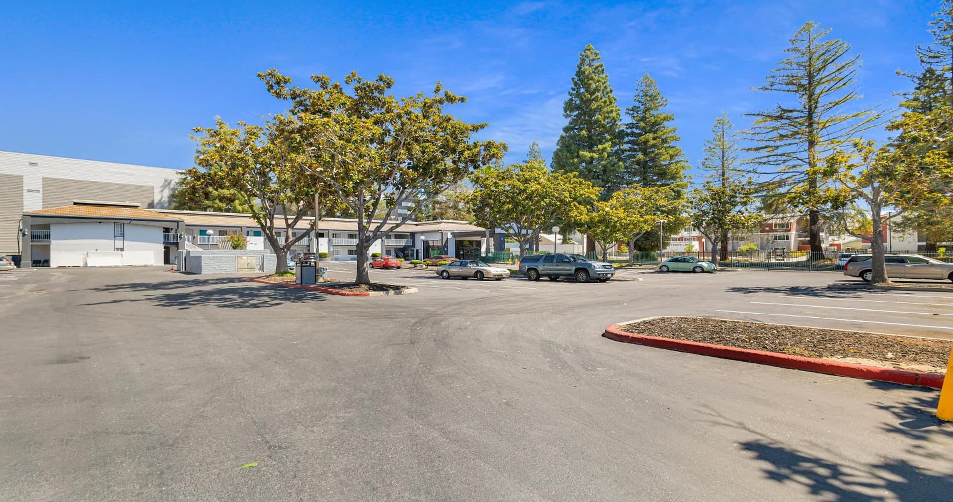 SureStay Plus Hotel by Best Western Sacramento North gallery photo in Sacramento, CA — image 33