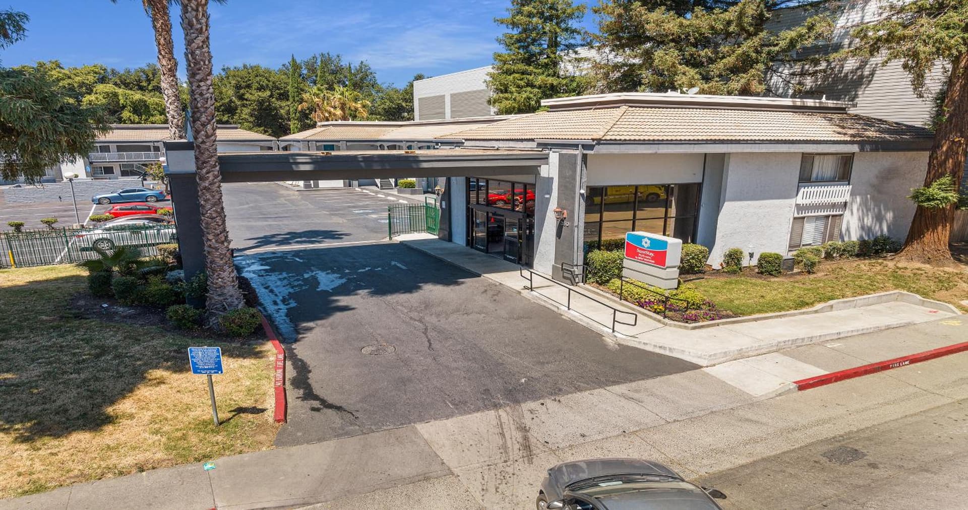 SureStay Plus Hotel by Best Western Sacramento North gallery photo in Sacramento, CA — image 34