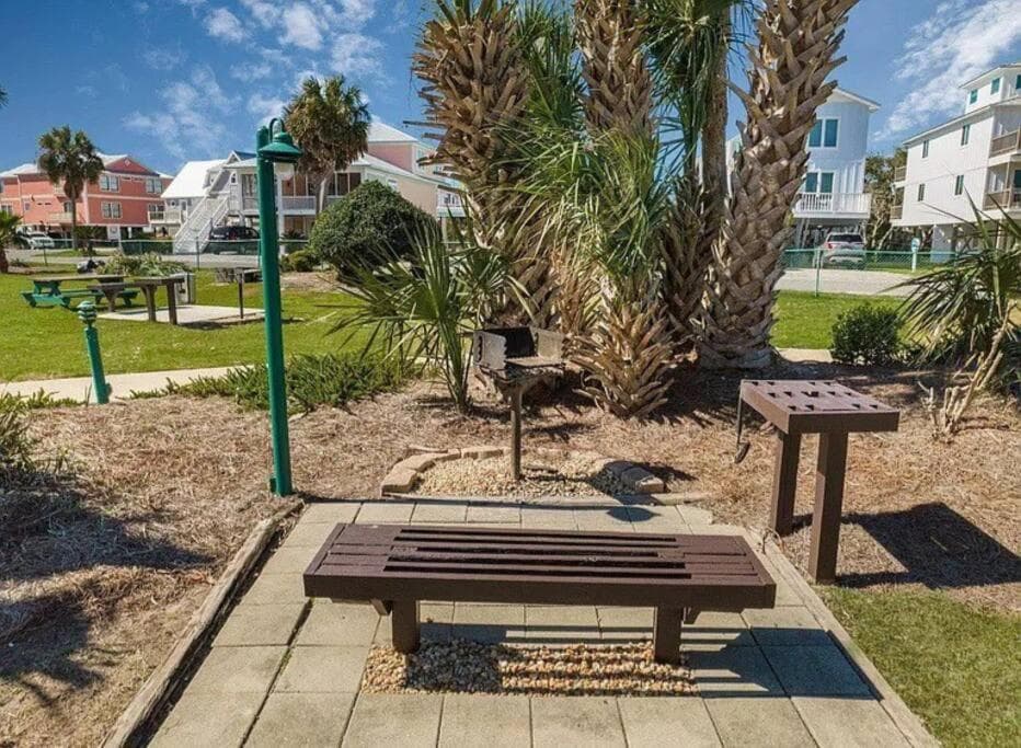 Sugar Sands-Luxury 1st Floor 2BR 2BA Private Beach interior in Gulf Shores, AL — gallery photo 2