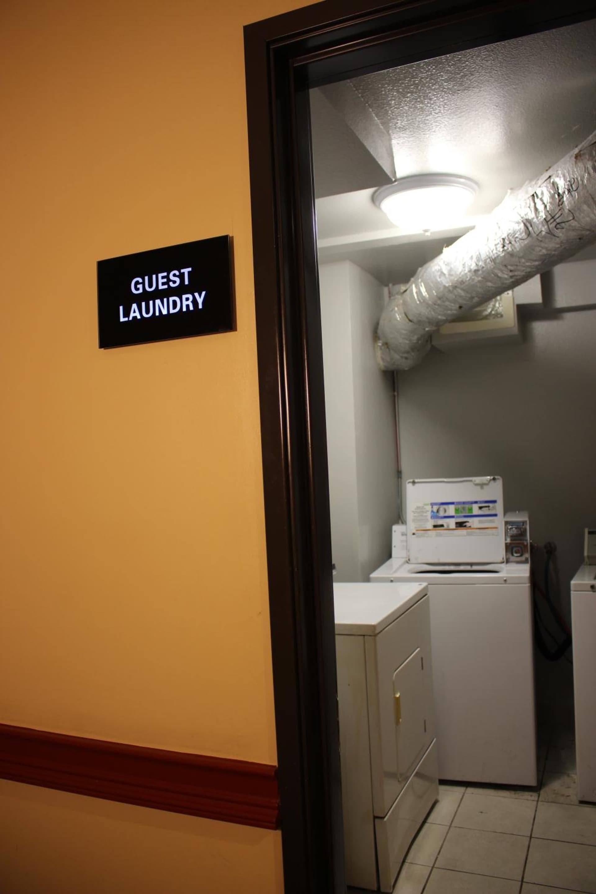 Rodeway Inn & Suites Hayward - Oakland South gallery photo in Hayward, CA — image 42