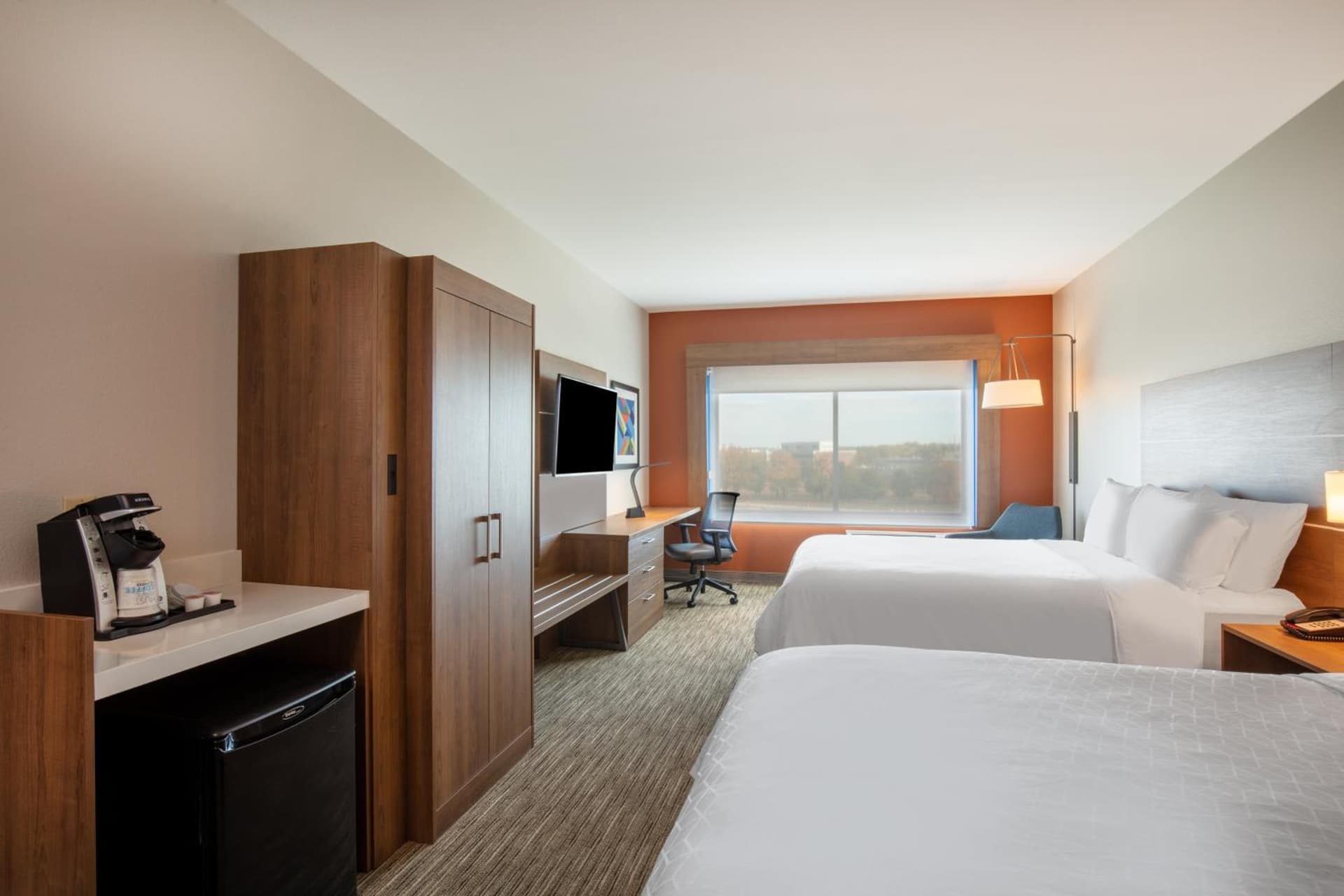 Holiday Inn Express & Suites - Beloit by IHG gallery photo in Beloit, WI — image 39