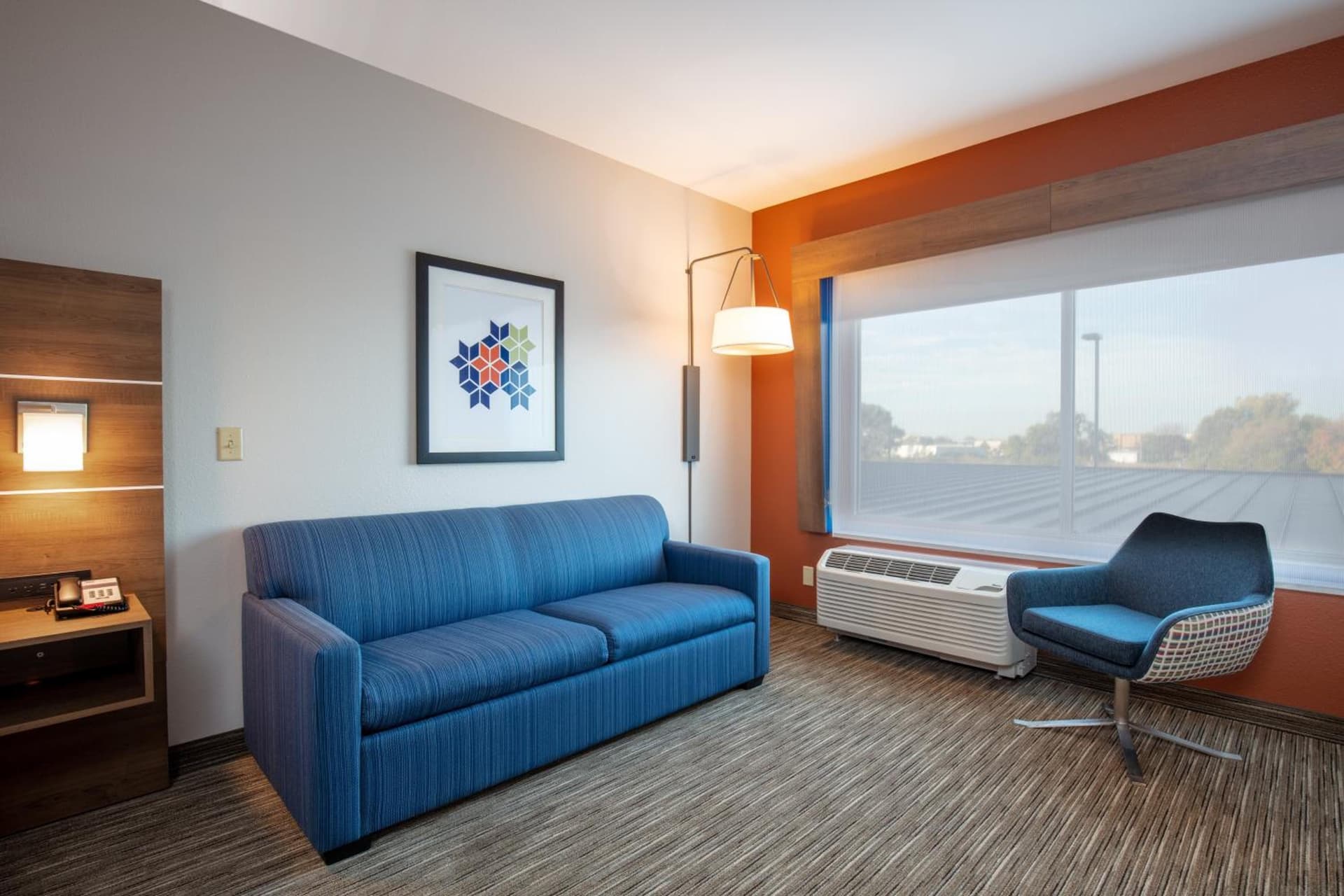 Holiday Inn Express & Suites - Beloit by IHG gallery photo in Beloit, WI — image 59