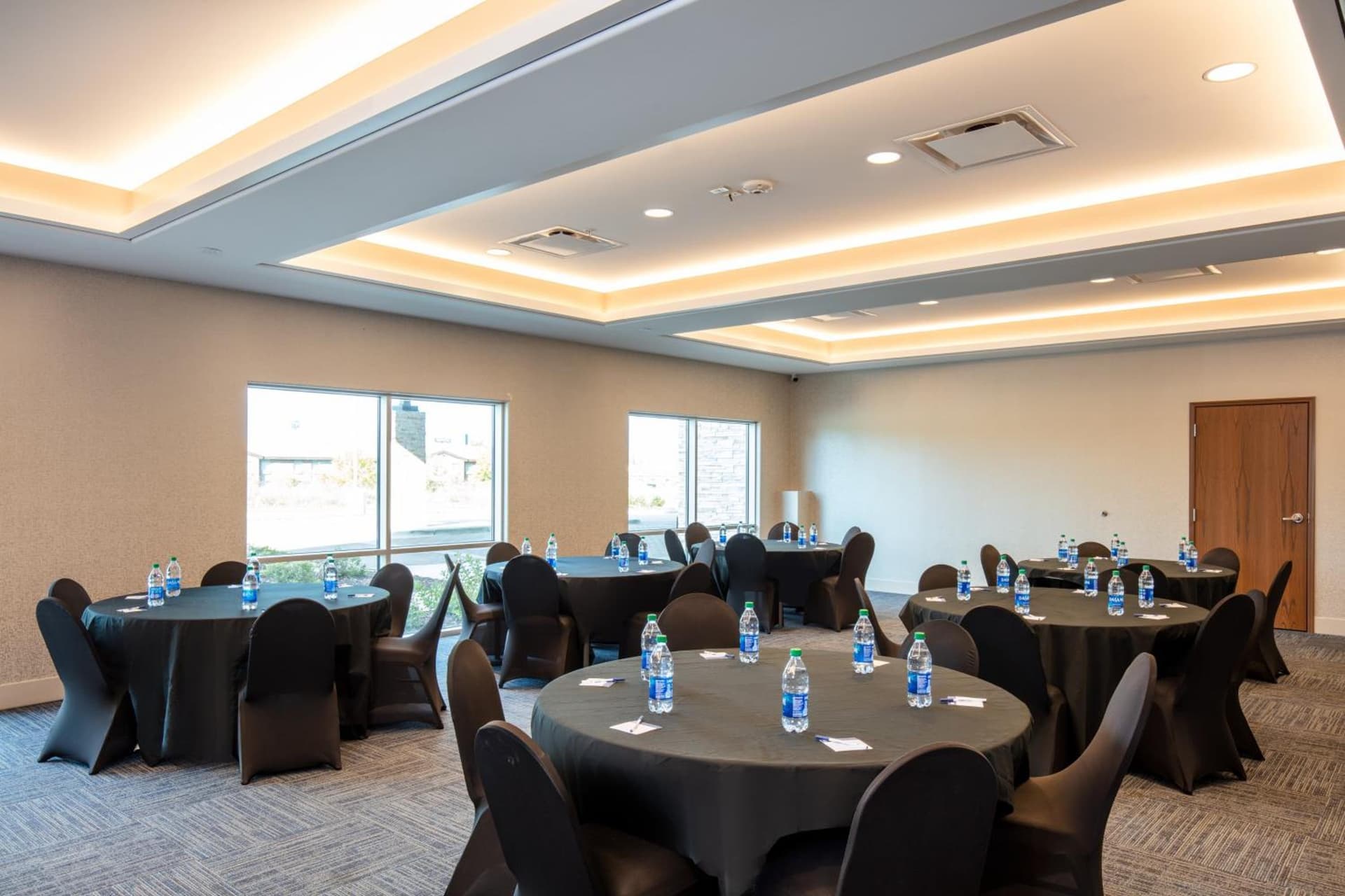 Holiday Inn Express & Suites - Beloit by IHG property views in Beloit, WI — gallery photo 3
