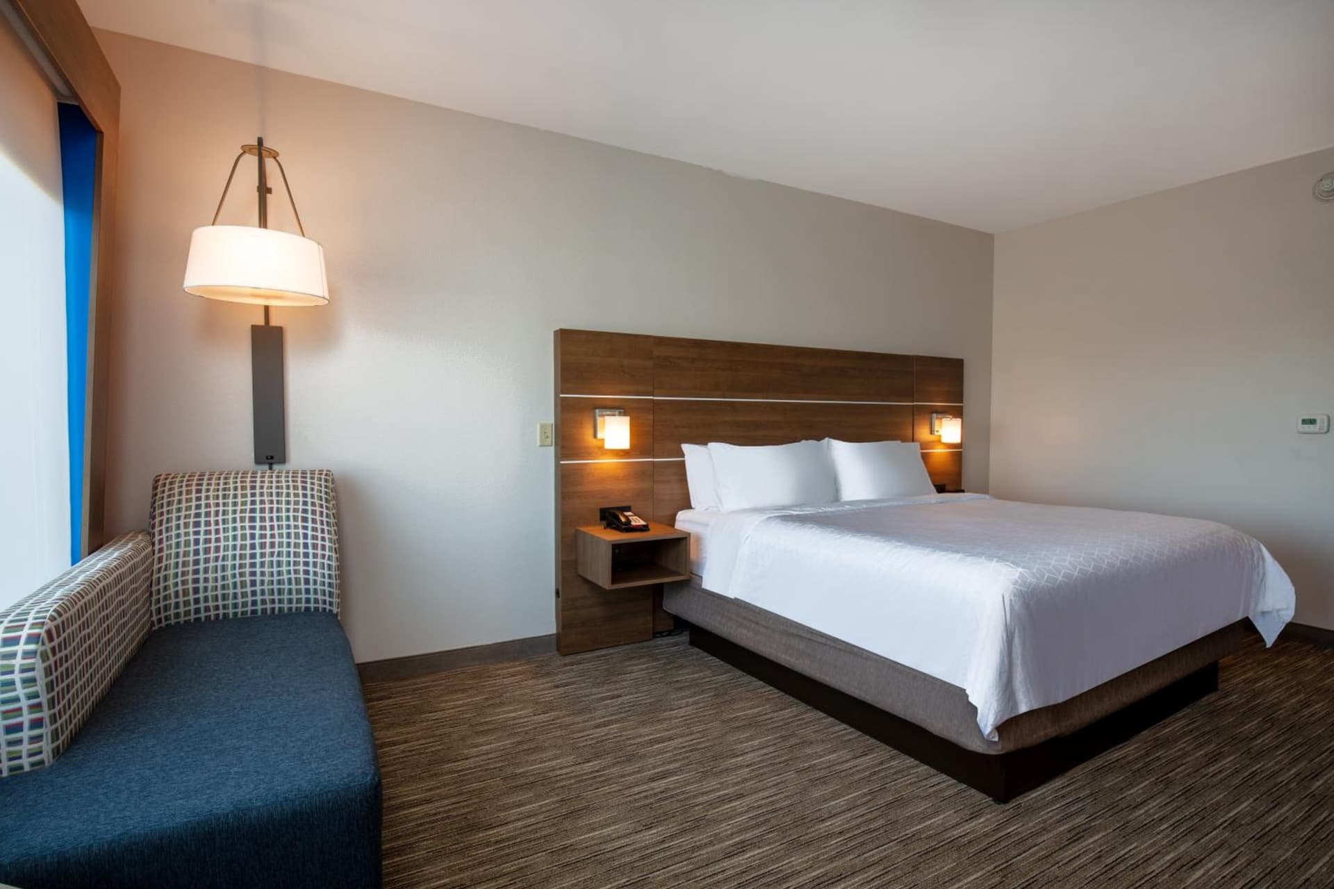 Holiday Inn Express & Suites - Beloit by IHG gallery photo in Beloit, WI — image 49