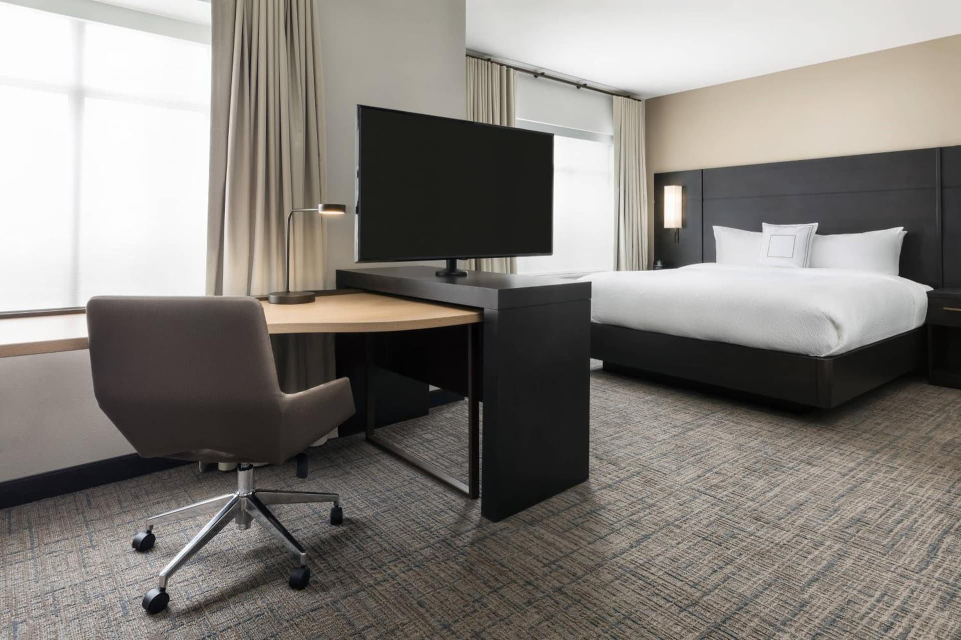 Residence Inn Long Island Garden City gallery photo in Garden City, NY — image 4