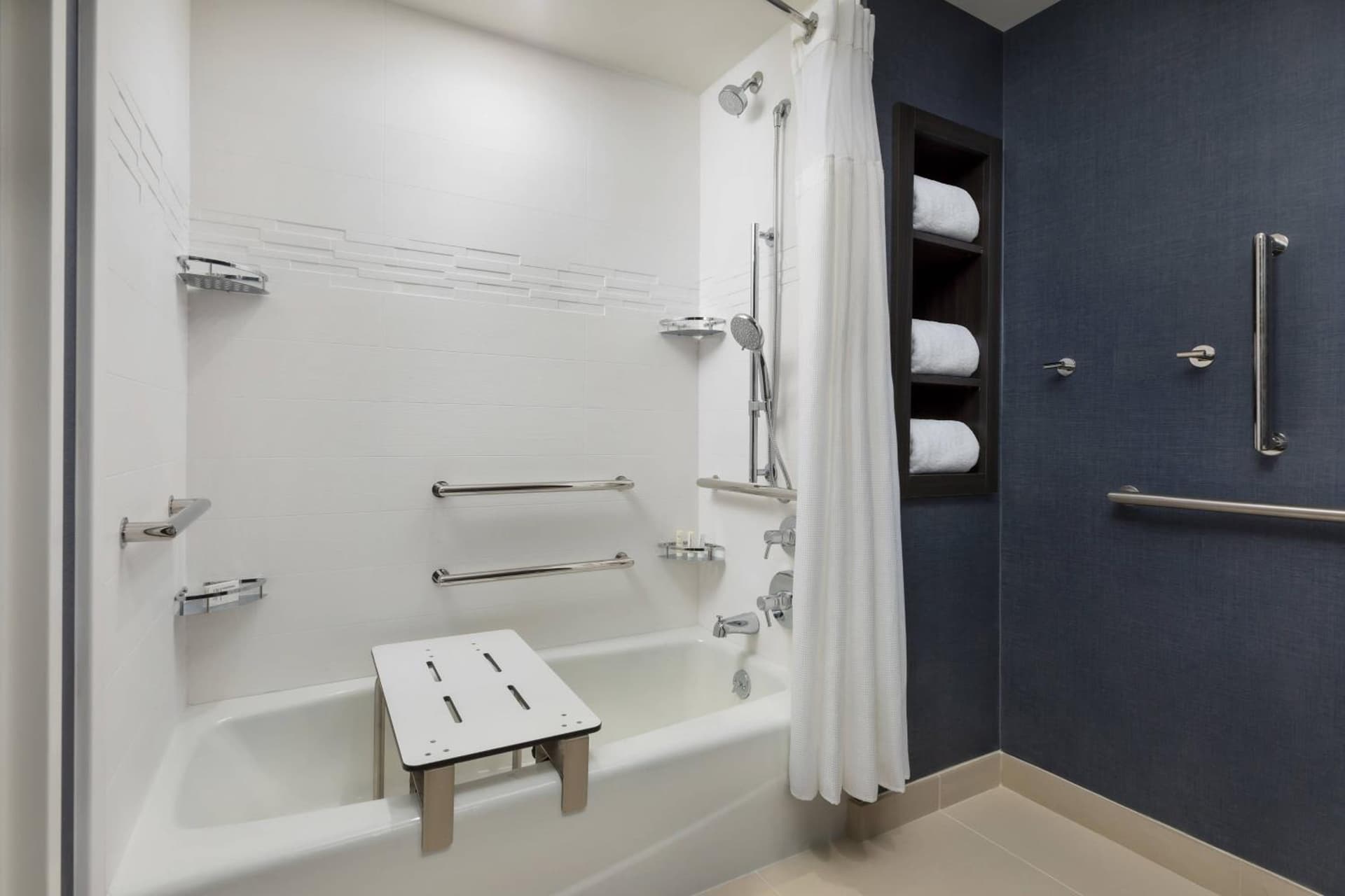 Residence Inn Long Island Garden City gallery photo in Garden City, NY — image 6