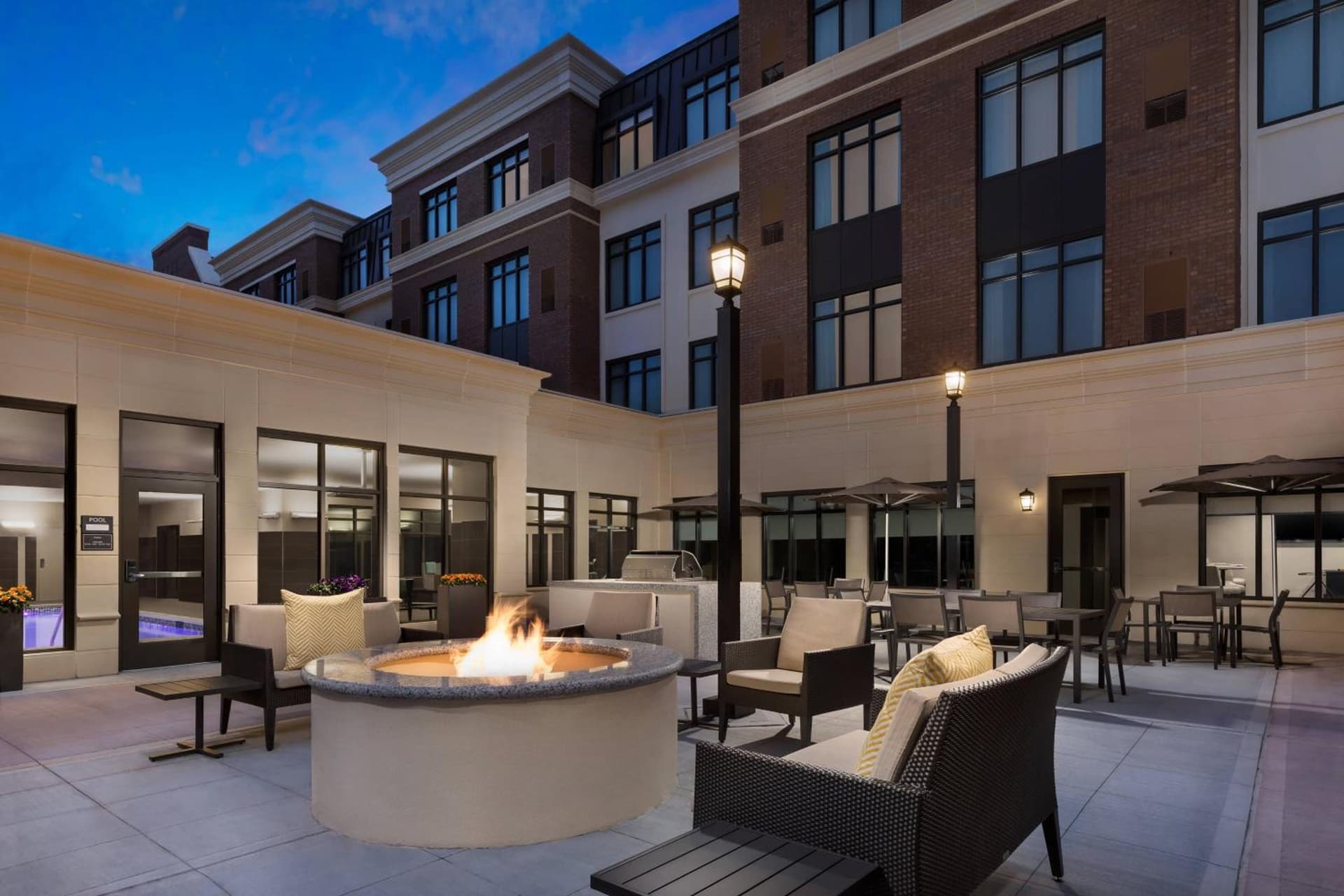 Residence Inn Long Island Garden City gallery photo in Garden City, NY — image 32