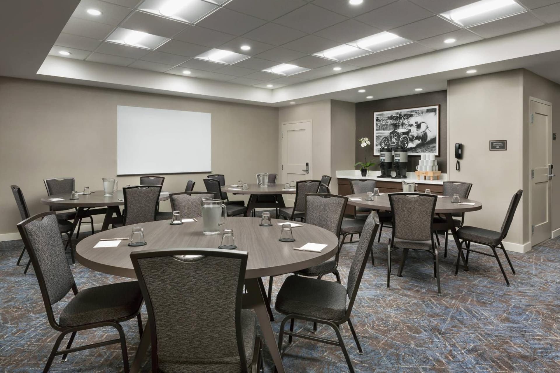Residence Inn Long Island Garden City gallery photo in Garden City, NY — image 22