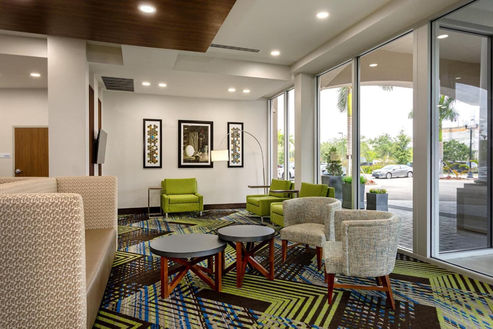 Holiday Inn Express & Suites - Miramar by IHG gallery photo in Miramar, FL — image 10