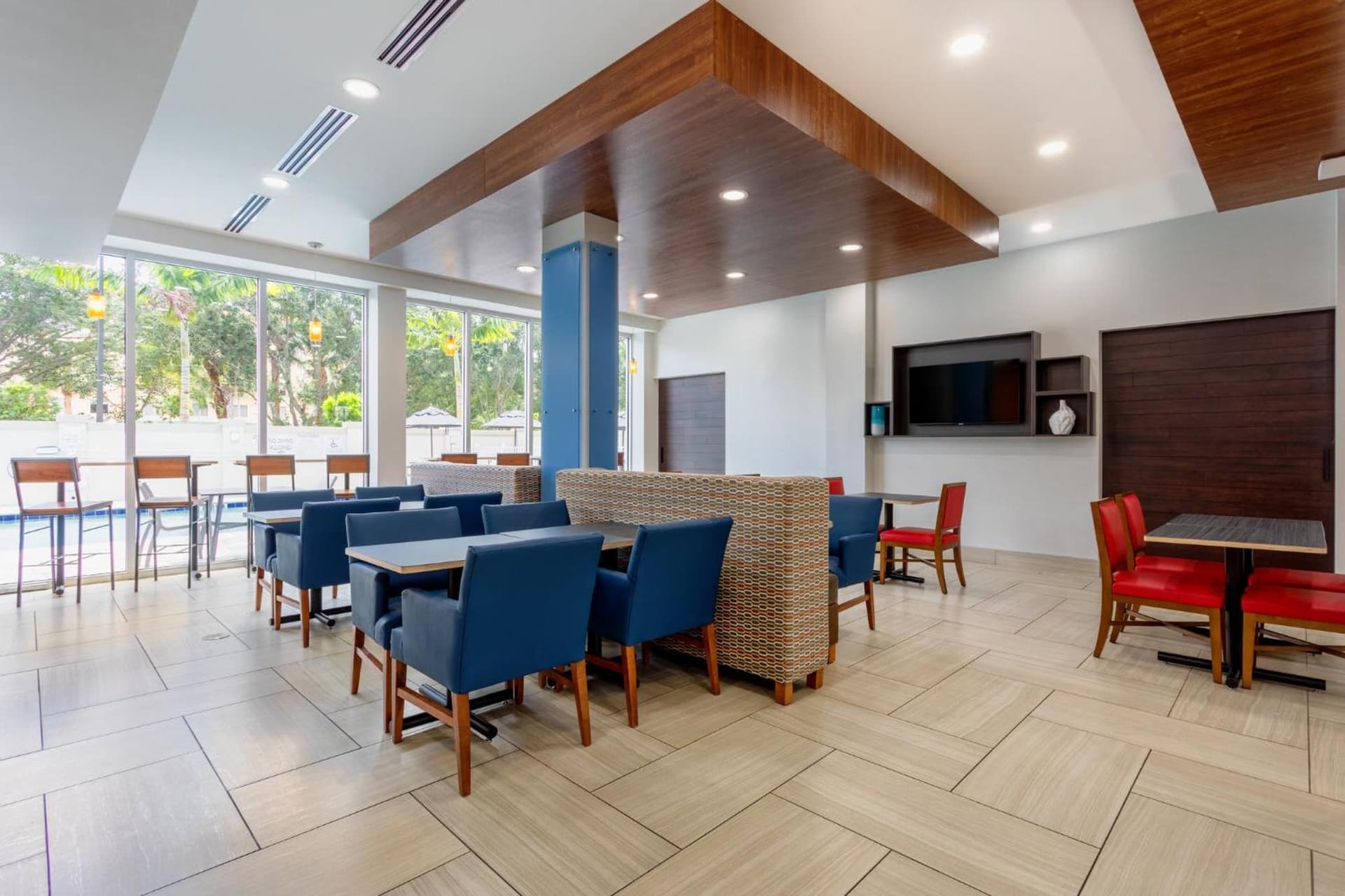 Holiday Inn Express & Suites - Miramar by IHG gallery photo in Miramar, FL — image 26