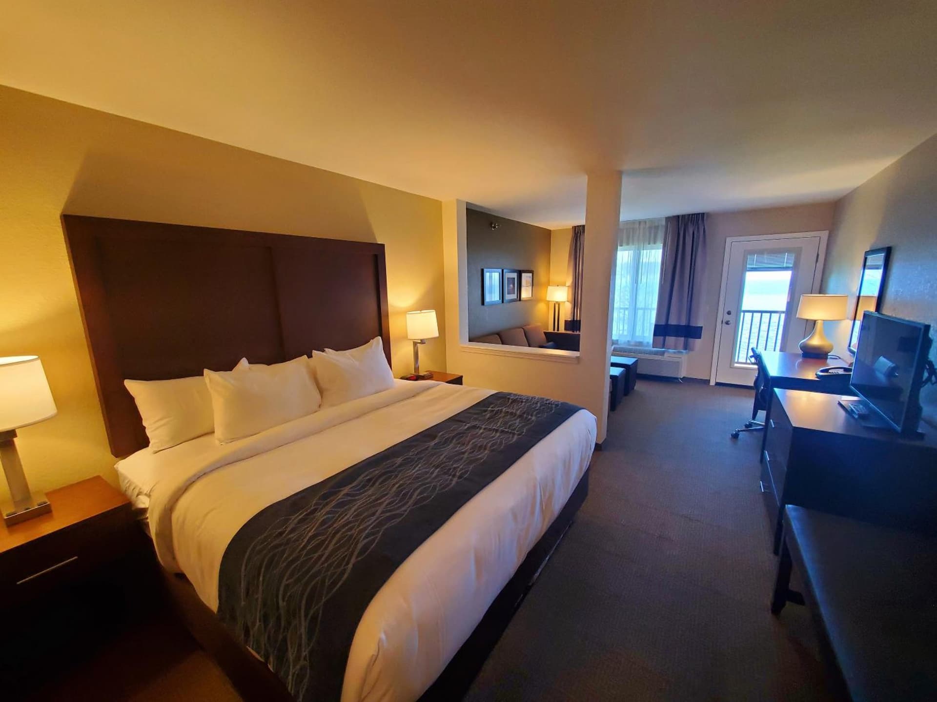 Comfort Inn & Suites Munising-Lakefront property views in Munising, MI — gallery photo 3