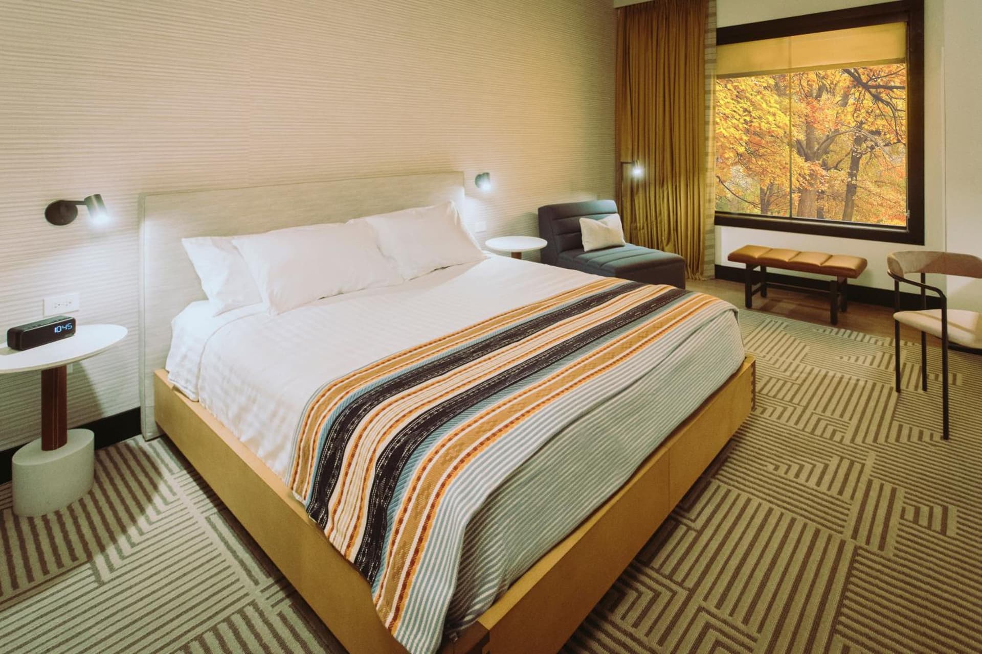 Hotel Tupelo, a Wyndham Hotel interior in Tupelo, MS — gallery photo 2