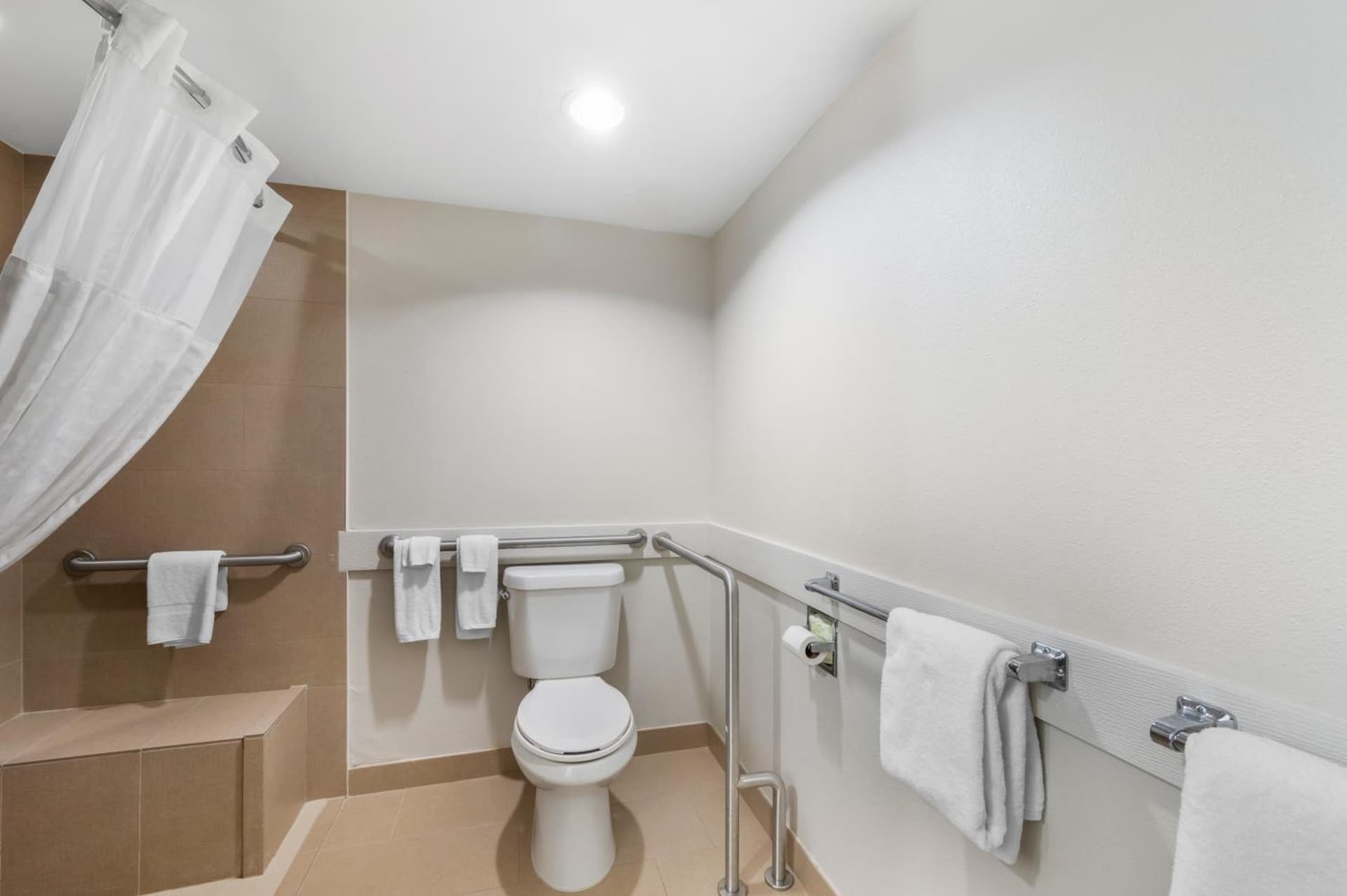Holiday Inn Express Greencastle by IHG gallery photo in Greencastle, PA — image 45