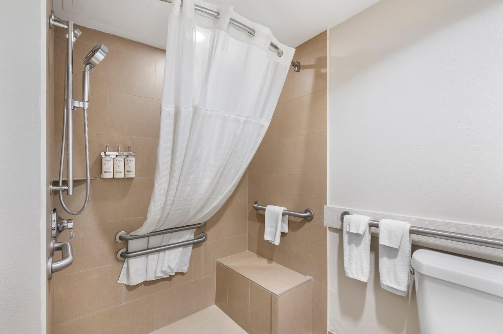Holiday Inn Express Greencastle by IHG gallery photo in Greencastle, PA — image 10