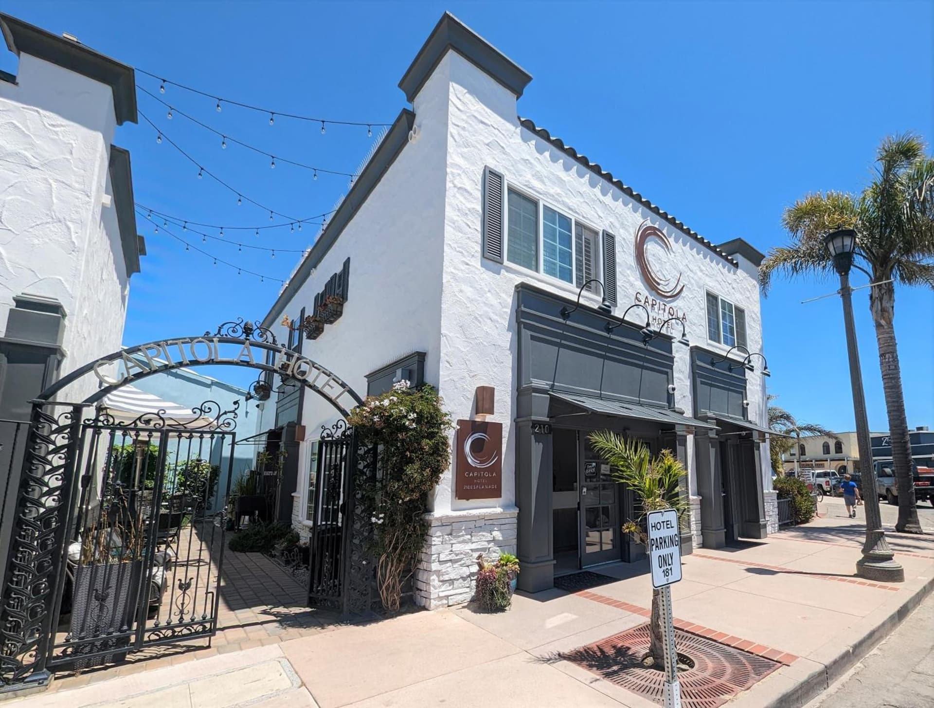 Capitola Hotel featured exterior or lobby in Capitola, CA — similar hotel