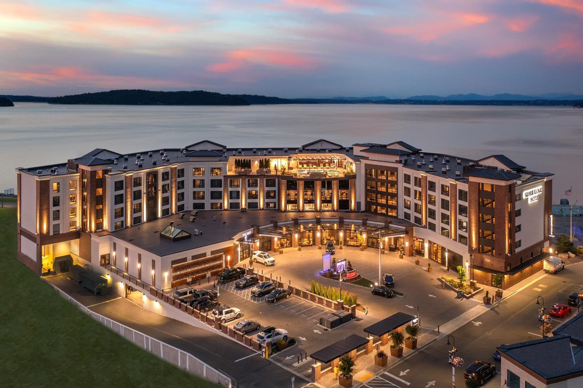 Silver Cloud Hotel Tacoma at Point Ruston Waterfront gallery photo in Tacoma, WA — image 20