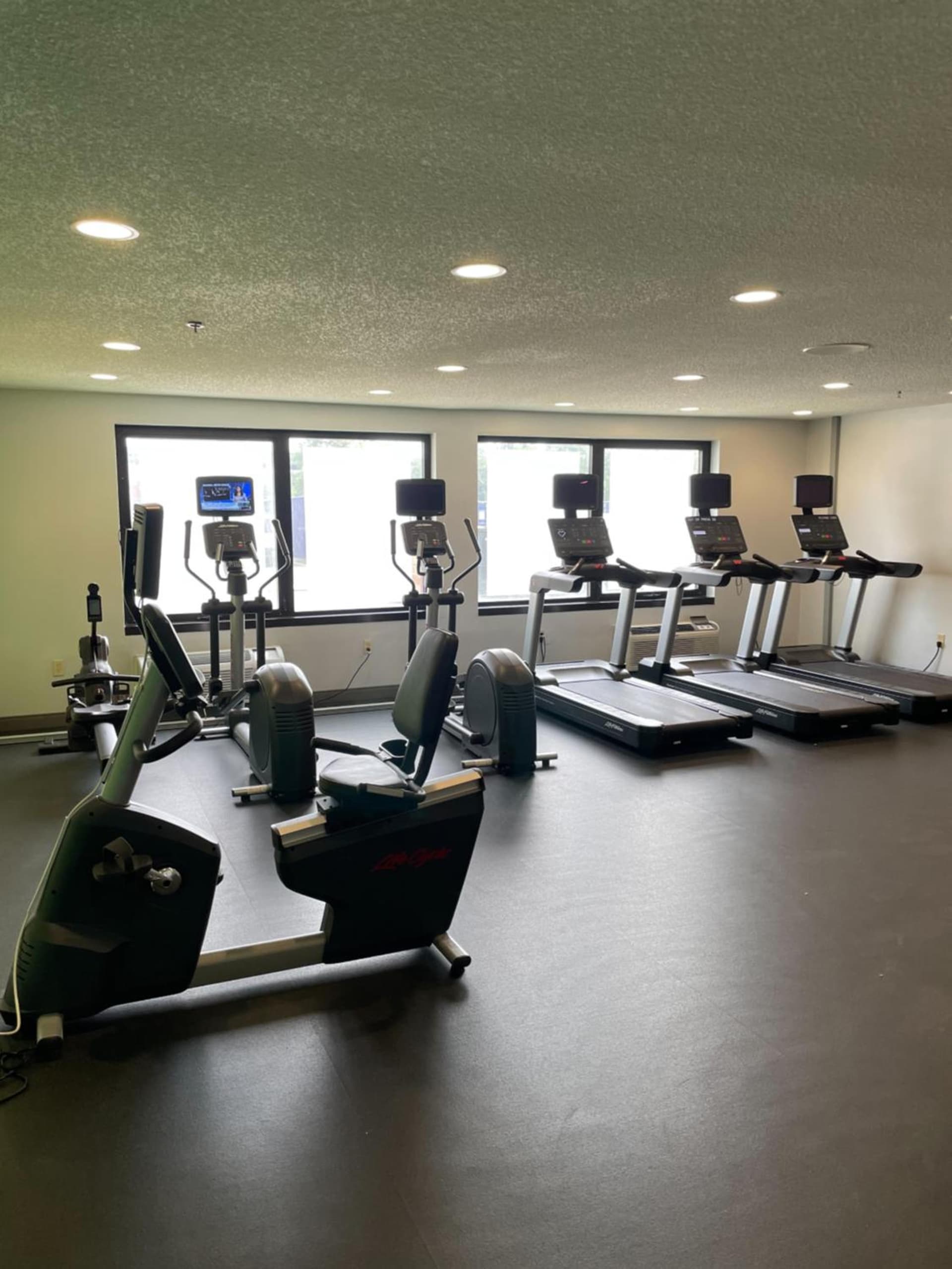 Holiday Inn Newark International Airport gallery photo in Newark, NJ — image 11