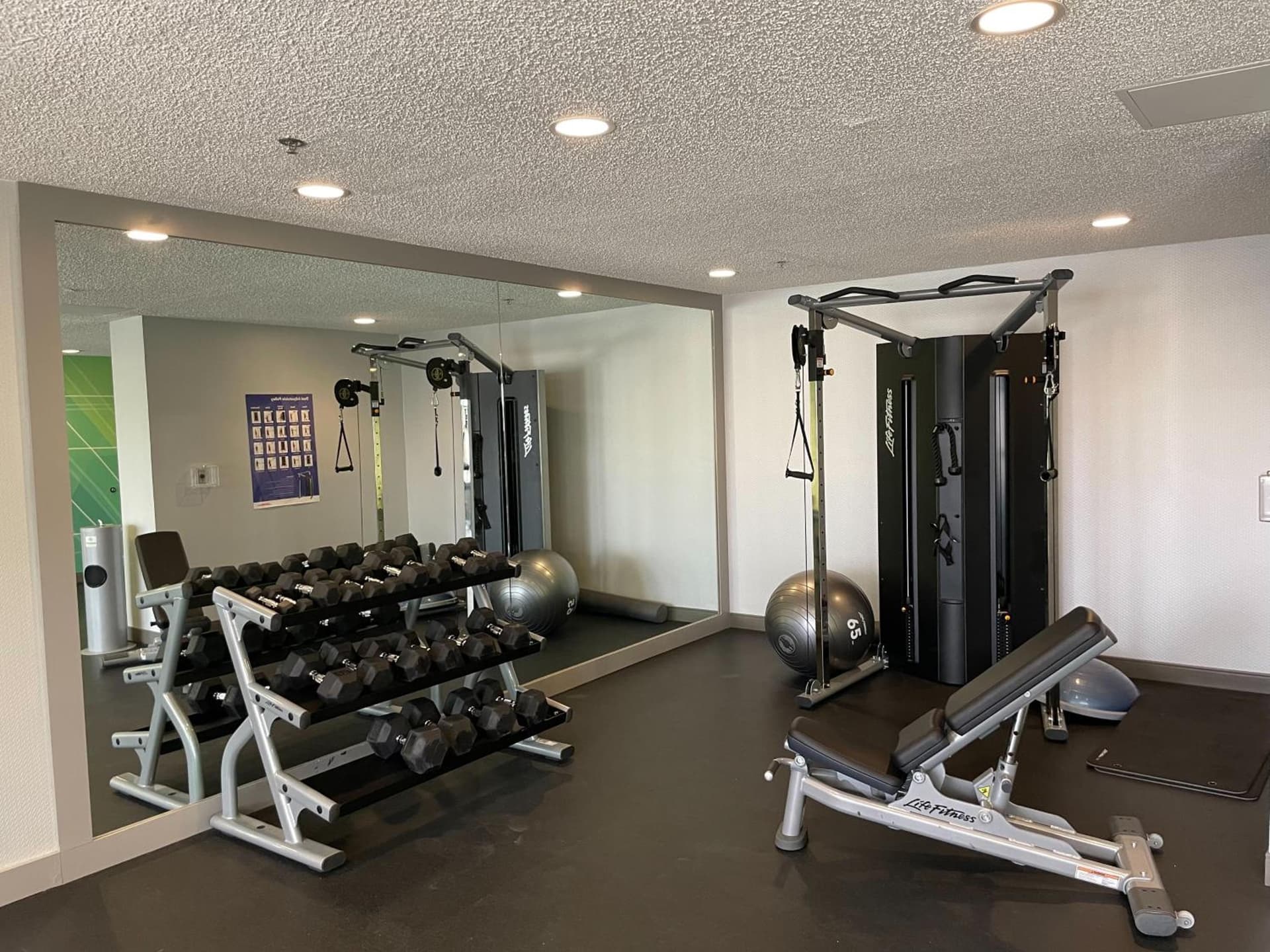Holiday Inn Newark International Airport gallery photo in Newark, NJ — image 45