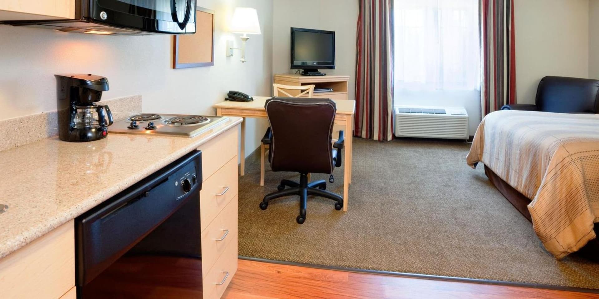 Candlewood Suites Jacksonville by IHG gallery photo in Jacksonville, NC — image 26