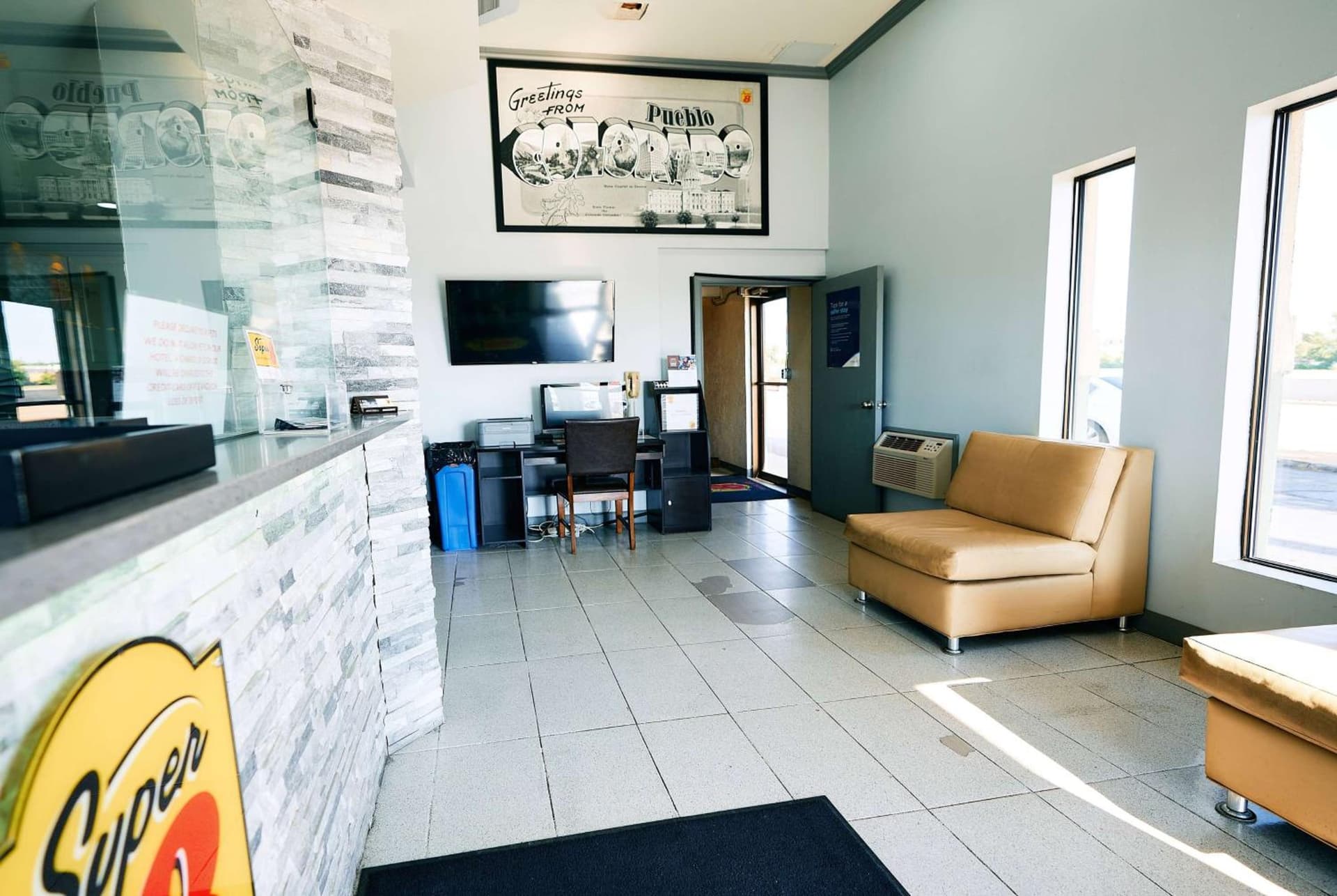 Super 8 by Wyndham Pueblo gallery photo in Pueblo, CO — image 17