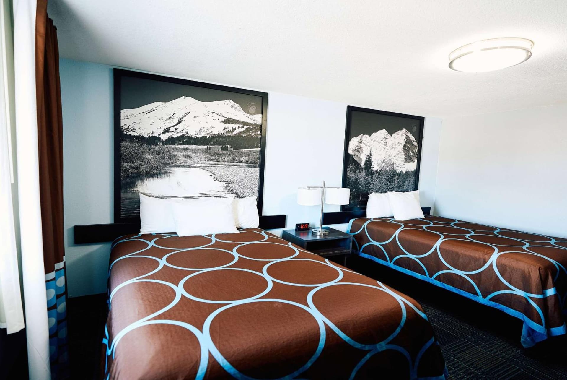 Super 8 by Wyndham Pueblo gallery photo in Pueblo, CO — image 32