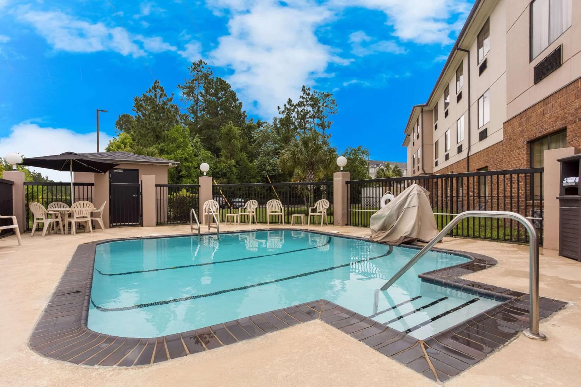 Comfort Suites Saraland - North Mobile gallery photo in Saraland, AL — image 17