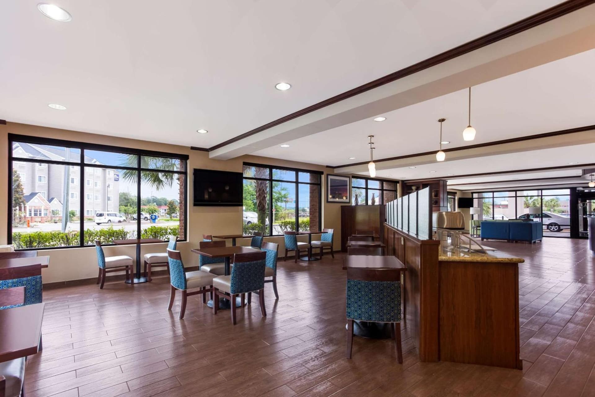 Comfort Suites Saraland - North Mobile gallery photo in Saraland, AL — image 18