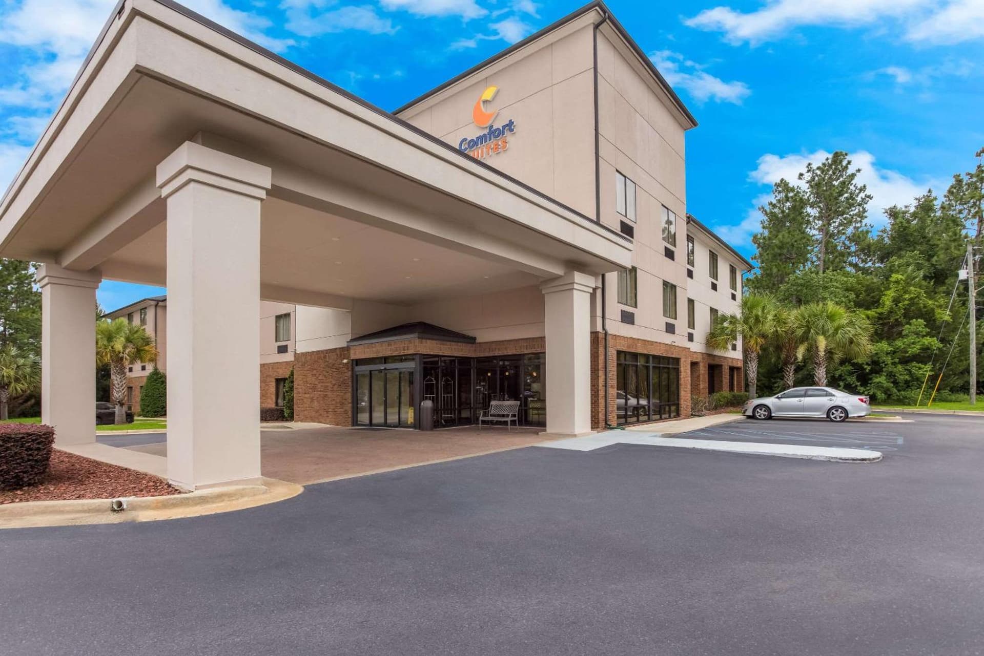 Comfort Suites Saraland - North Mobile property views in Saraland, AL — gallery photo 3
