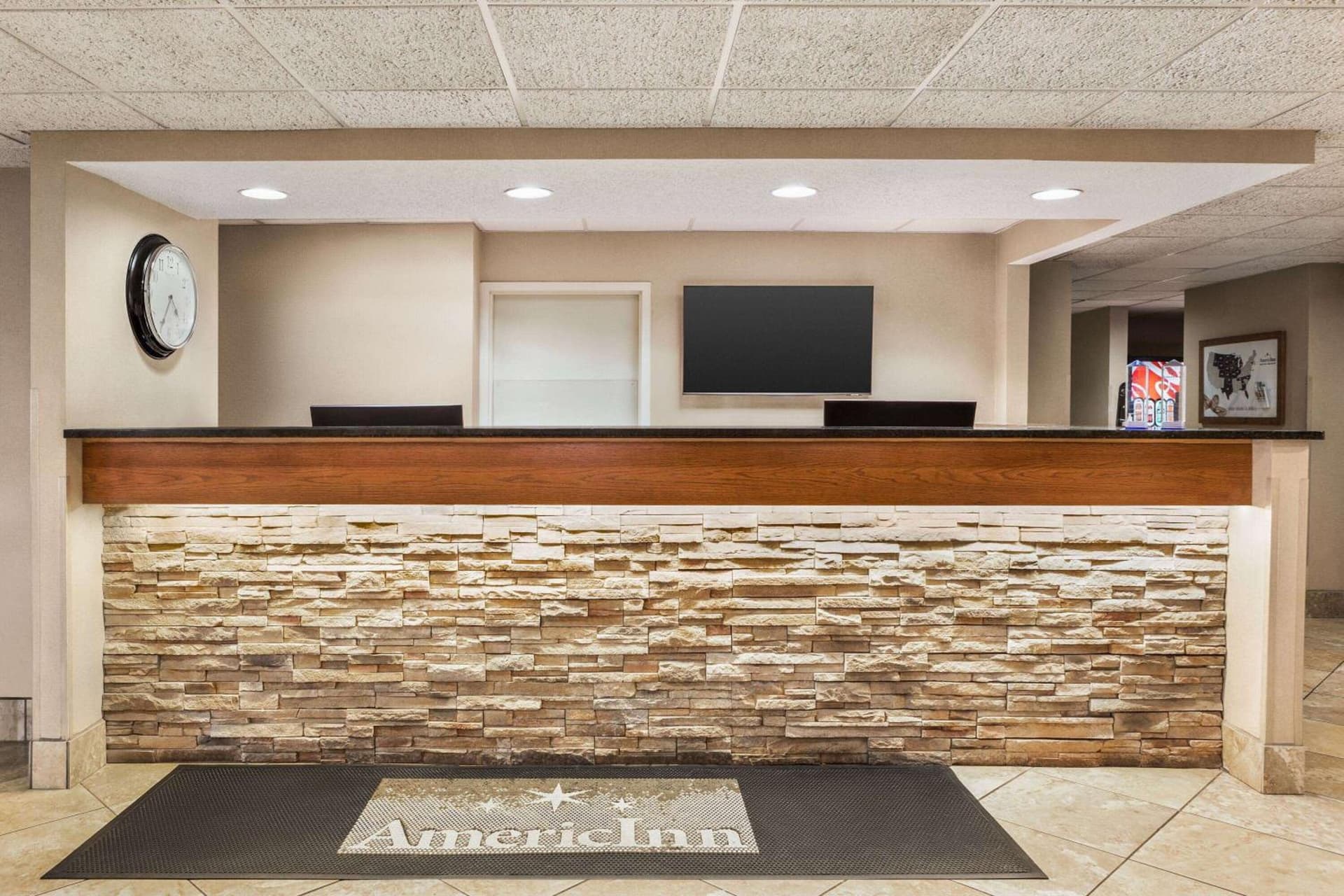 AmericInn by Wyndham Madison West gallery photo in Madison, WI — image 21